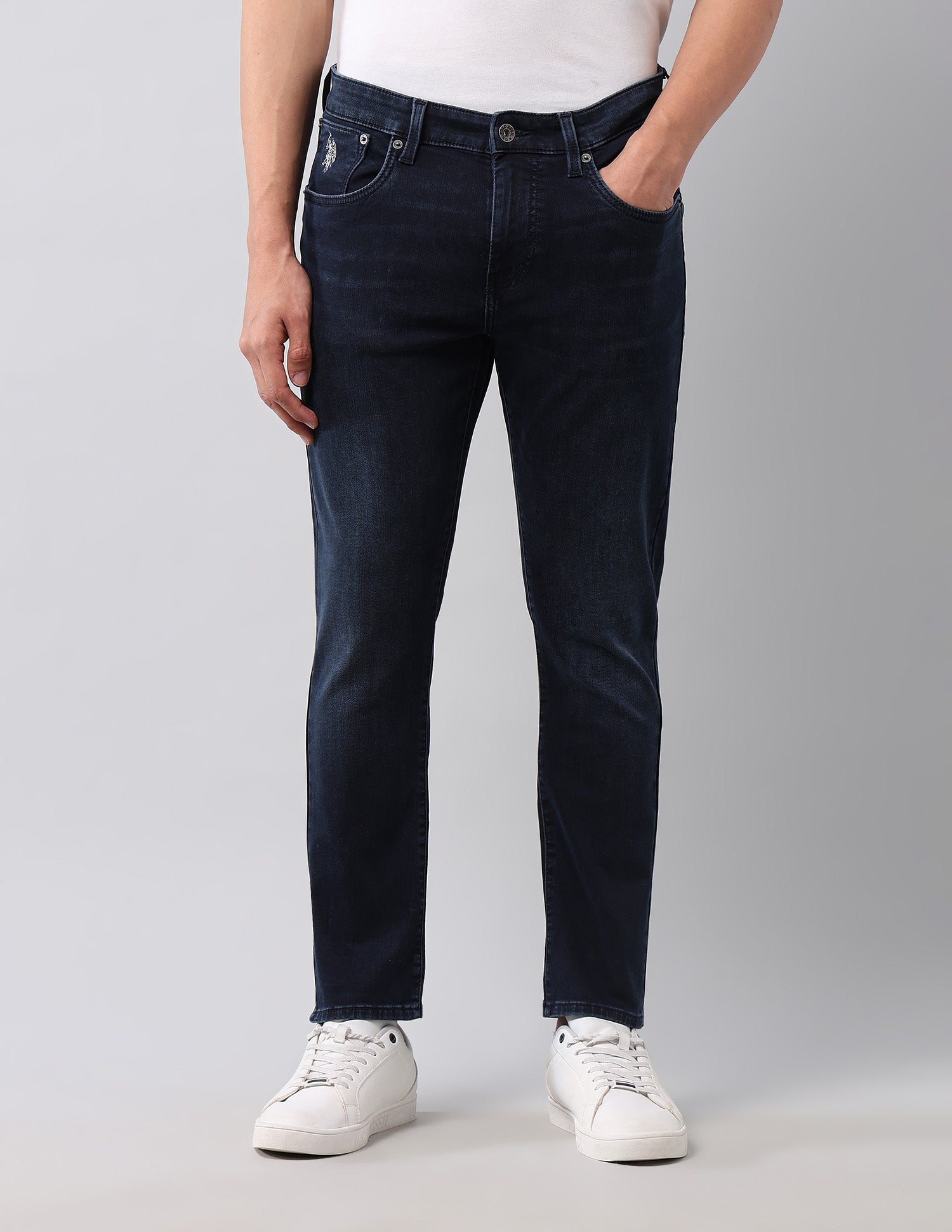Henry Tapered Fit Blue Jeans Dark Wash - U.S. Polo Assn. India | Large