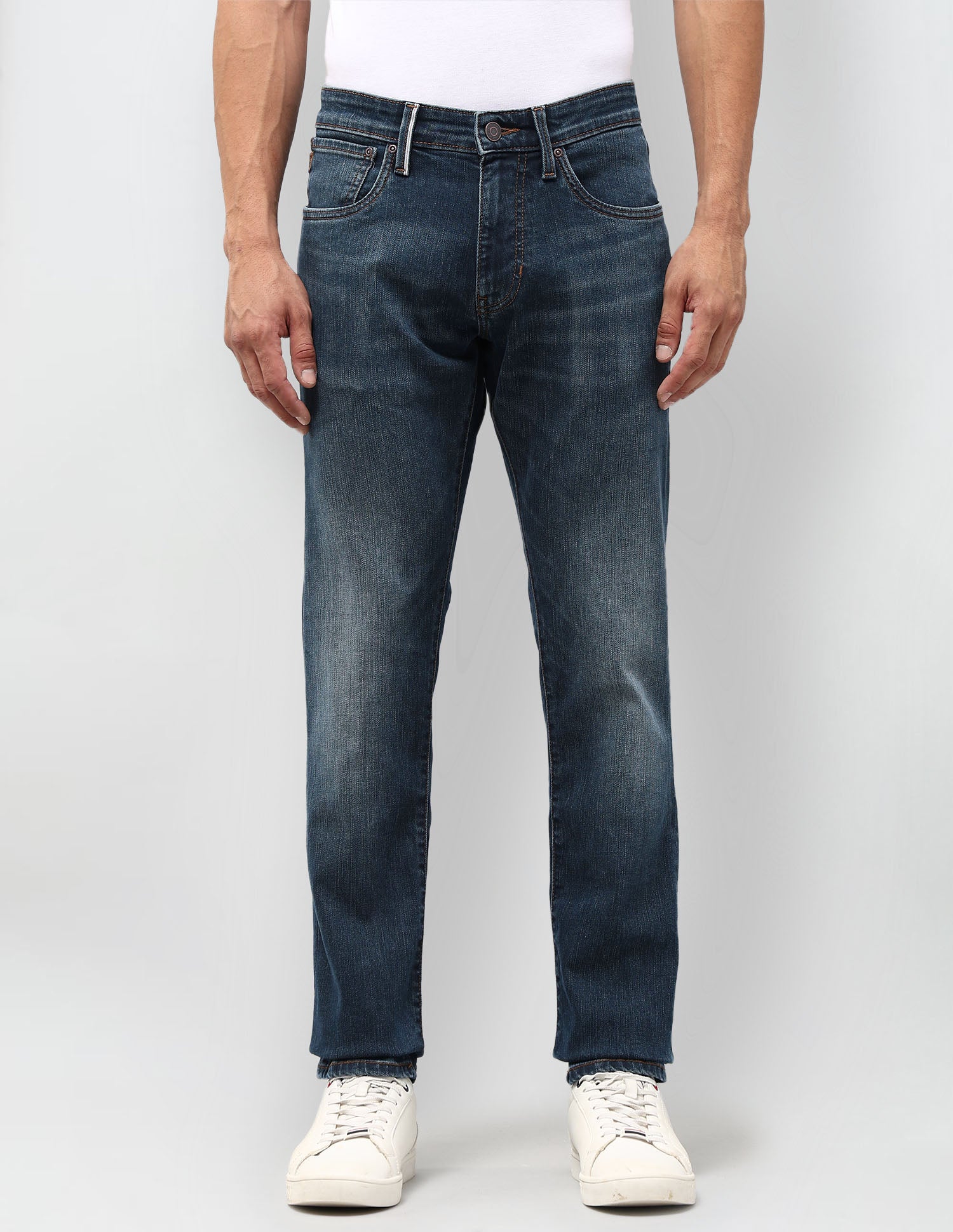 Brandon Slim Tapered Fit Blue Jeans Dark Wash - U.S. POLO ASSN. | Large