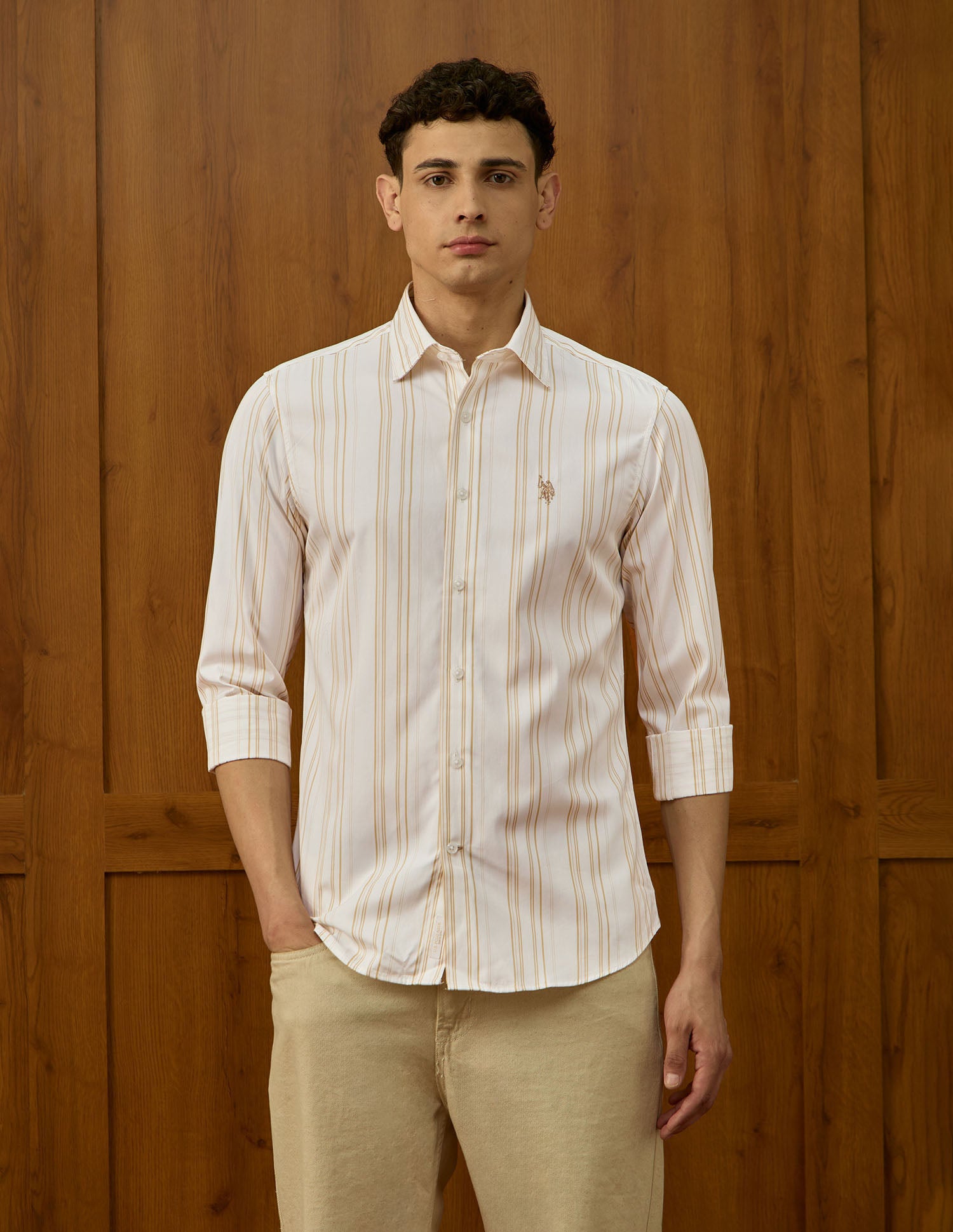 Poplin Varsity Theatre Shirt Beige - U.S. POLO ASSN. | Large