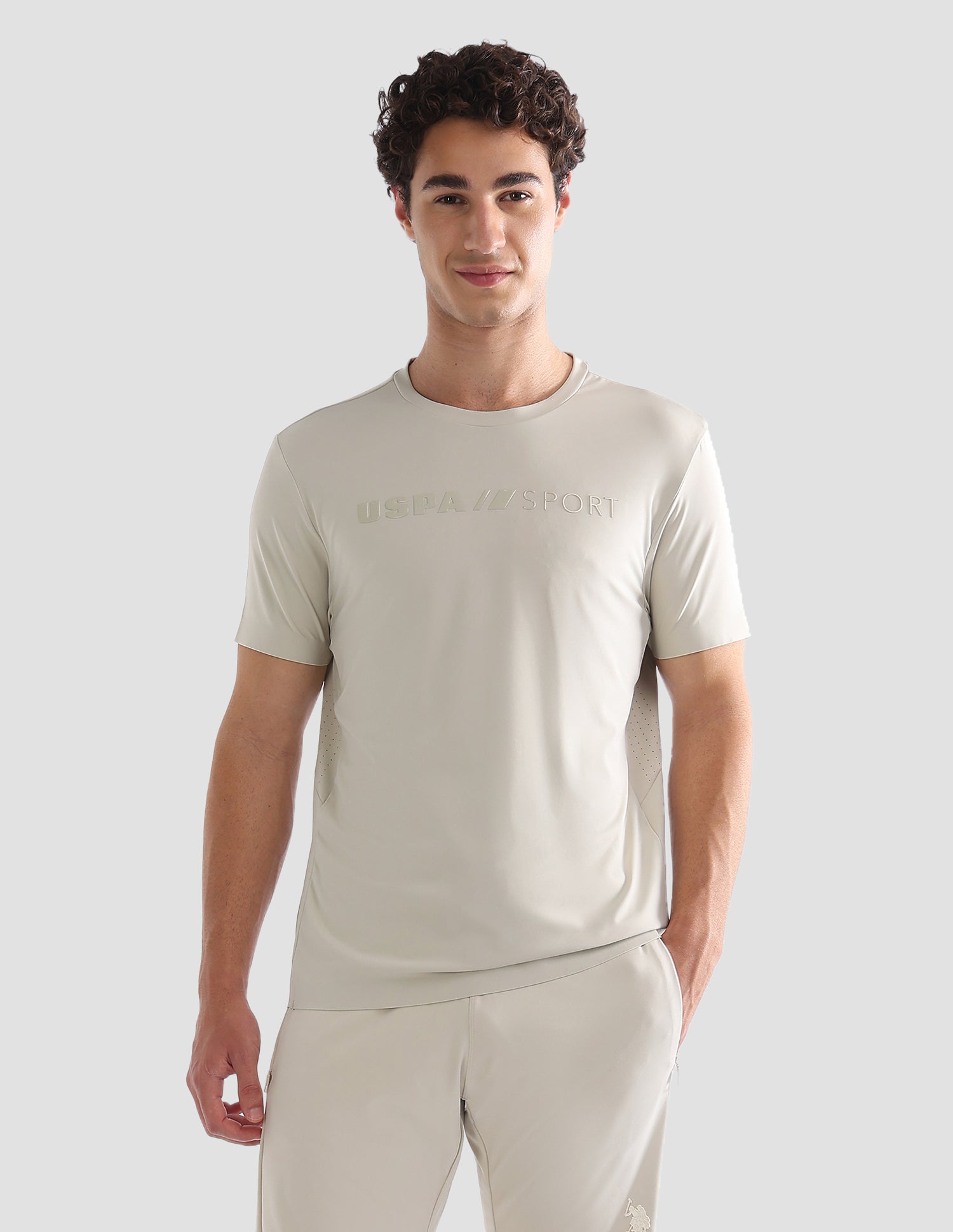 Solid Slim Fit Active T-Shirt Beige - U.S. Polo Assn. India | Large