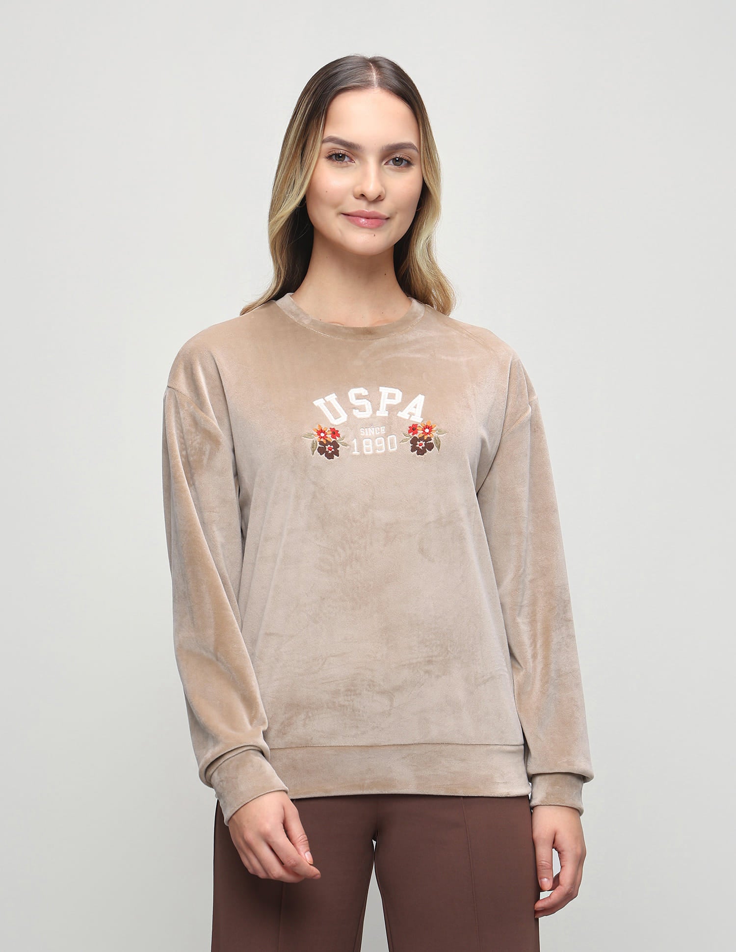 Brand Floral Embroidered Relaxed Fit Sweatshirt Beige - U.S. Polo Assn. India | Large