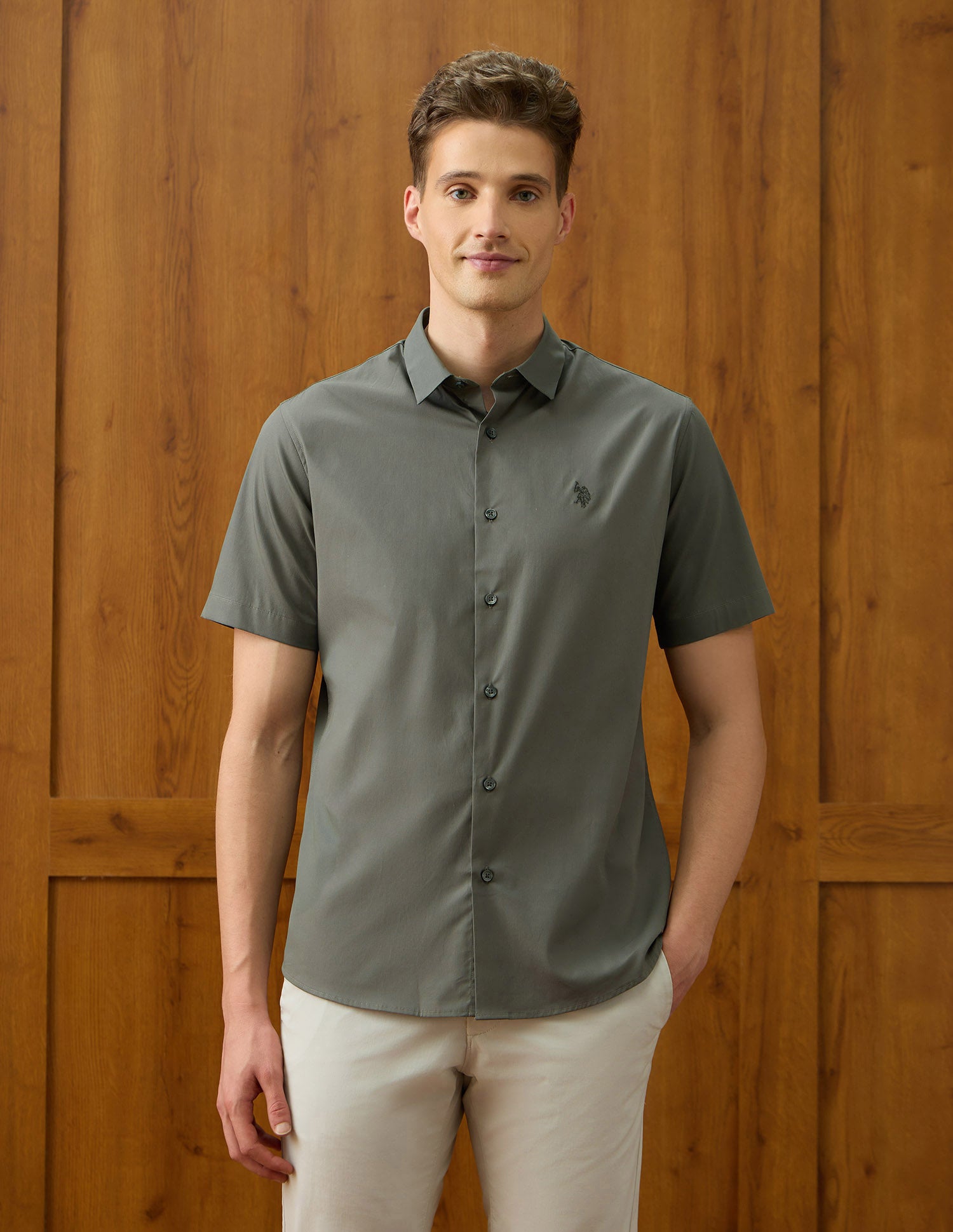 Tailored Fit Equestrian Aisle Theater Shirt Green - U.S. Polo Assn. India | Large