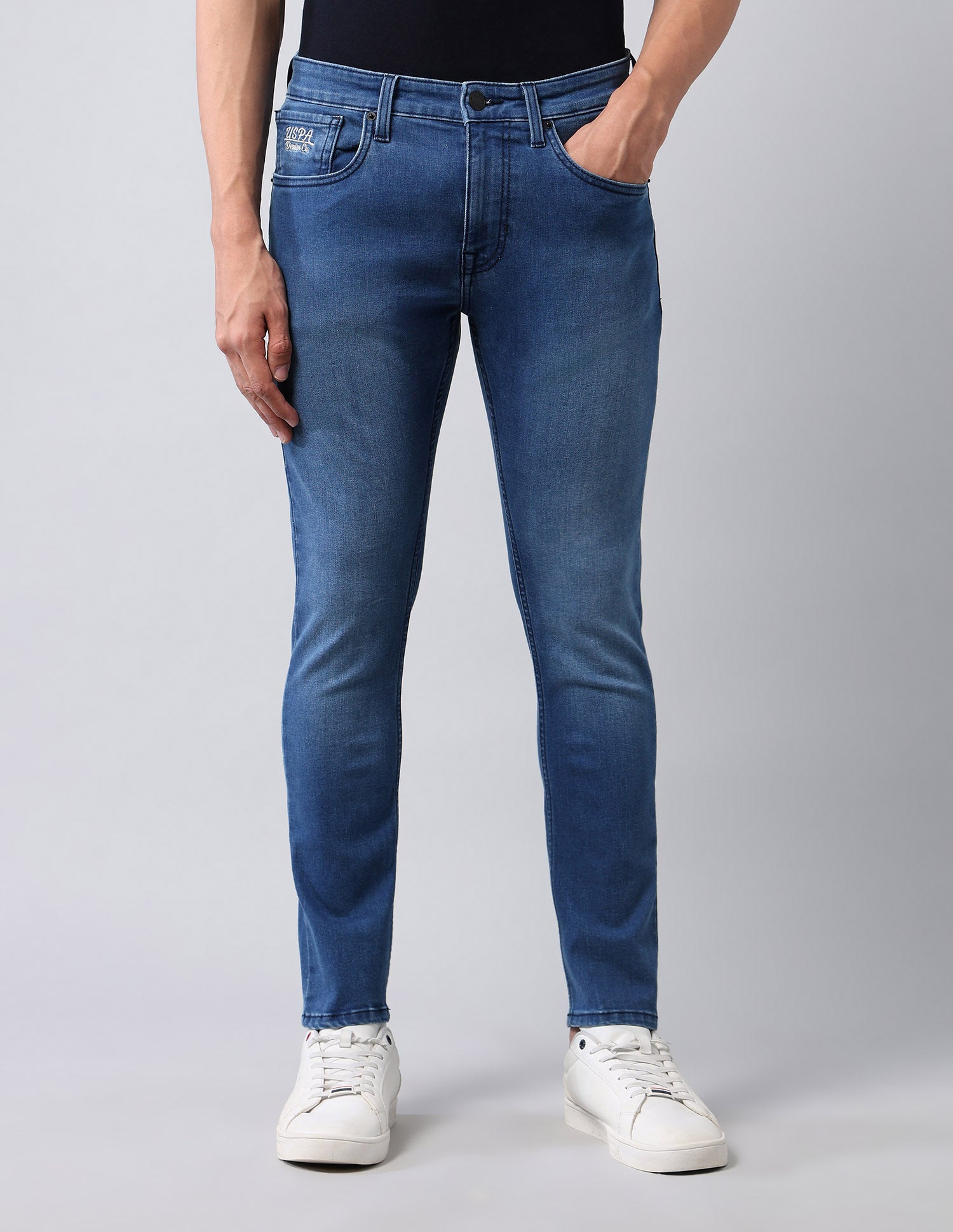 Henry Tapered Fit Blue Jeans Med Blue - U.S. Polo Assn. India | Large