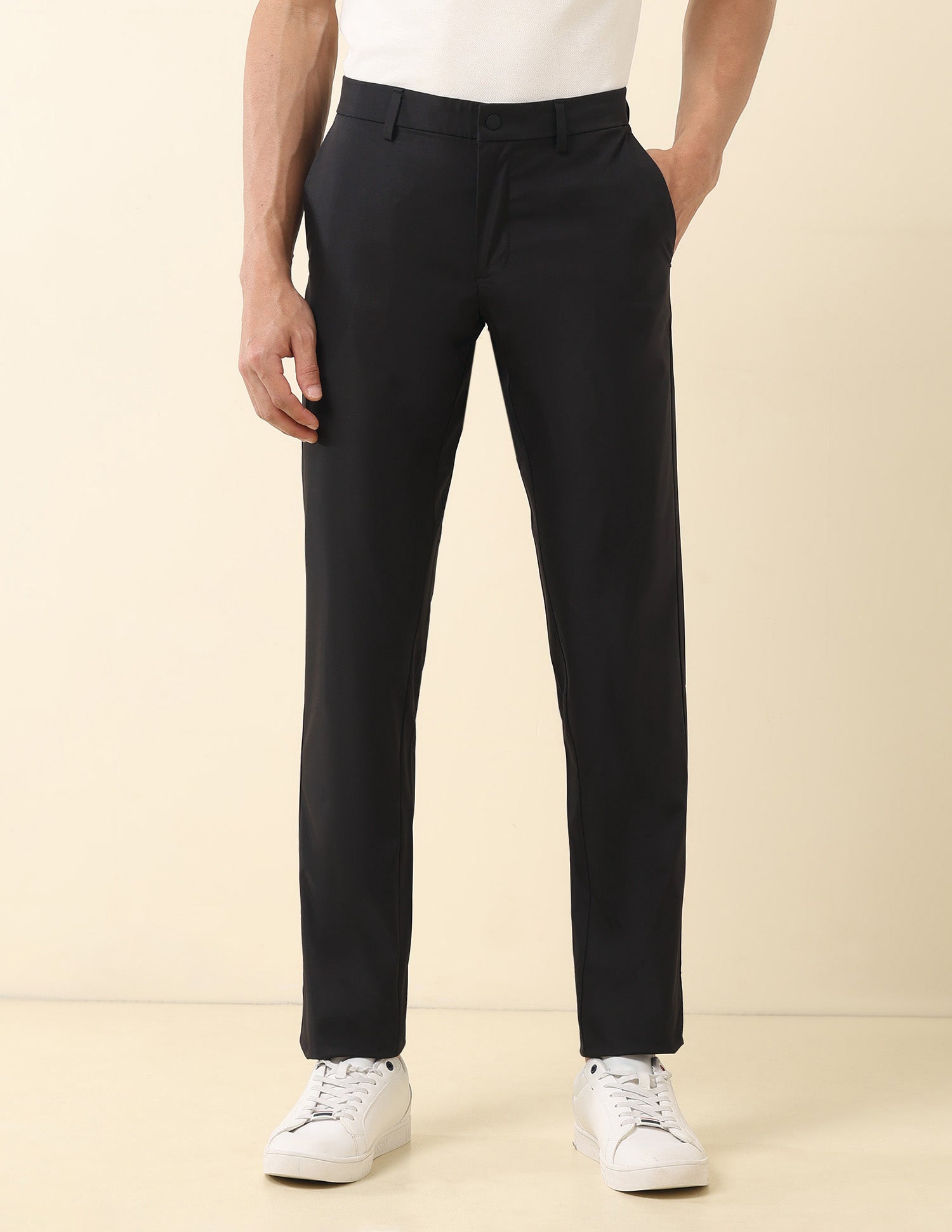 Solid Denver Slim Fit Trousers Black - U.S. Polo Assn. India | Large