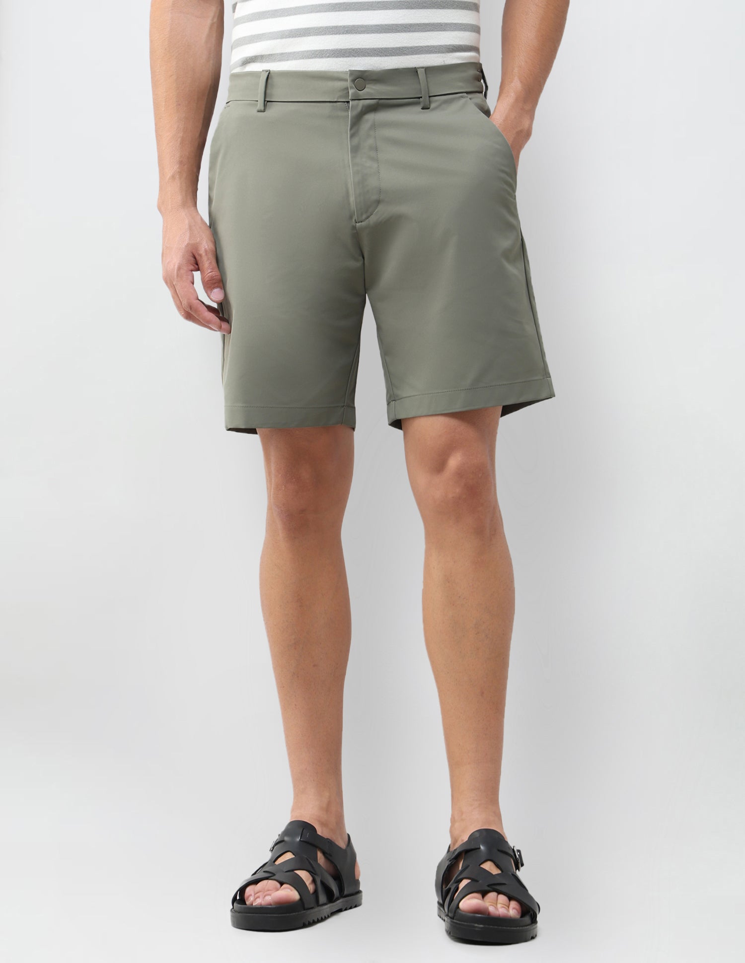 Mid Rise Slim Fit Shorts Green - U.S. Polo Assn. India | Large