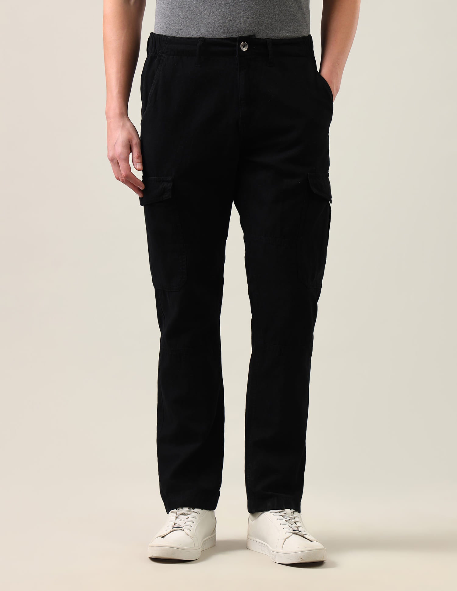 Harold Slim Straight Fit Mid Rise Cargos Black - U.S. Polo Assn. India | Large