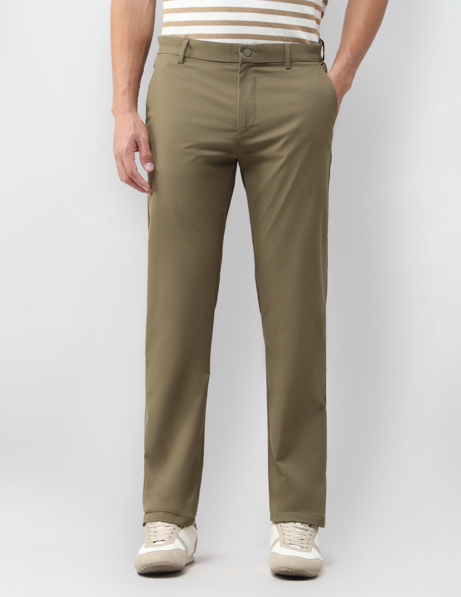 Mid Rise Riley Straight Fit Trousers Brown - U.S. Polo Assn. India | Large