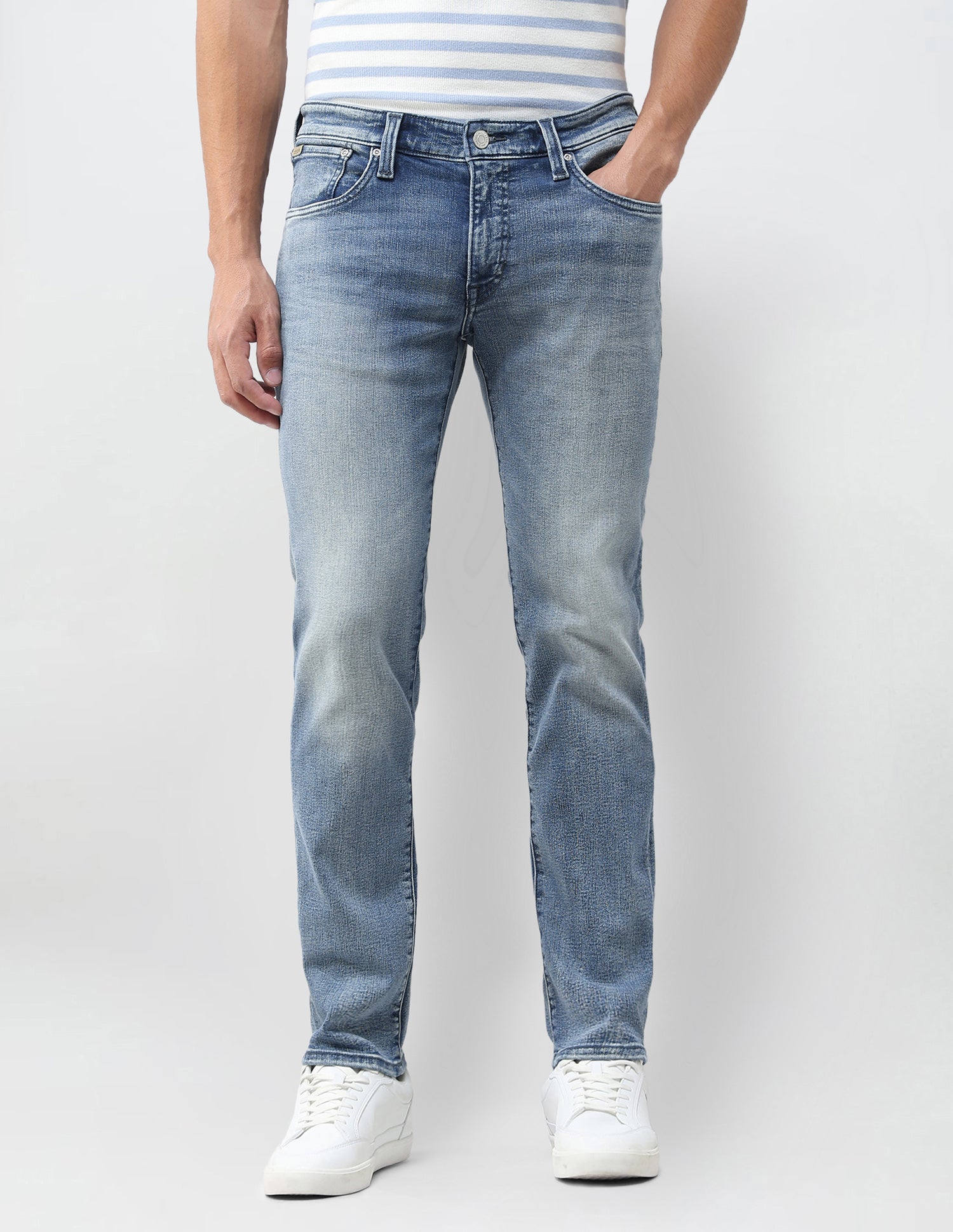 Brandon Slim Tapered Fit Blue Jeans Blue - U.S. Polo Assn. India | Large