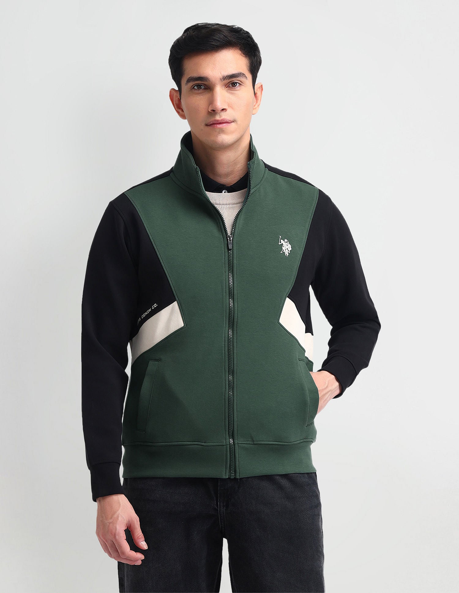 Regular Fit Colourblocked Sweatshirt Black - U.S. Polo Assn. India | Large