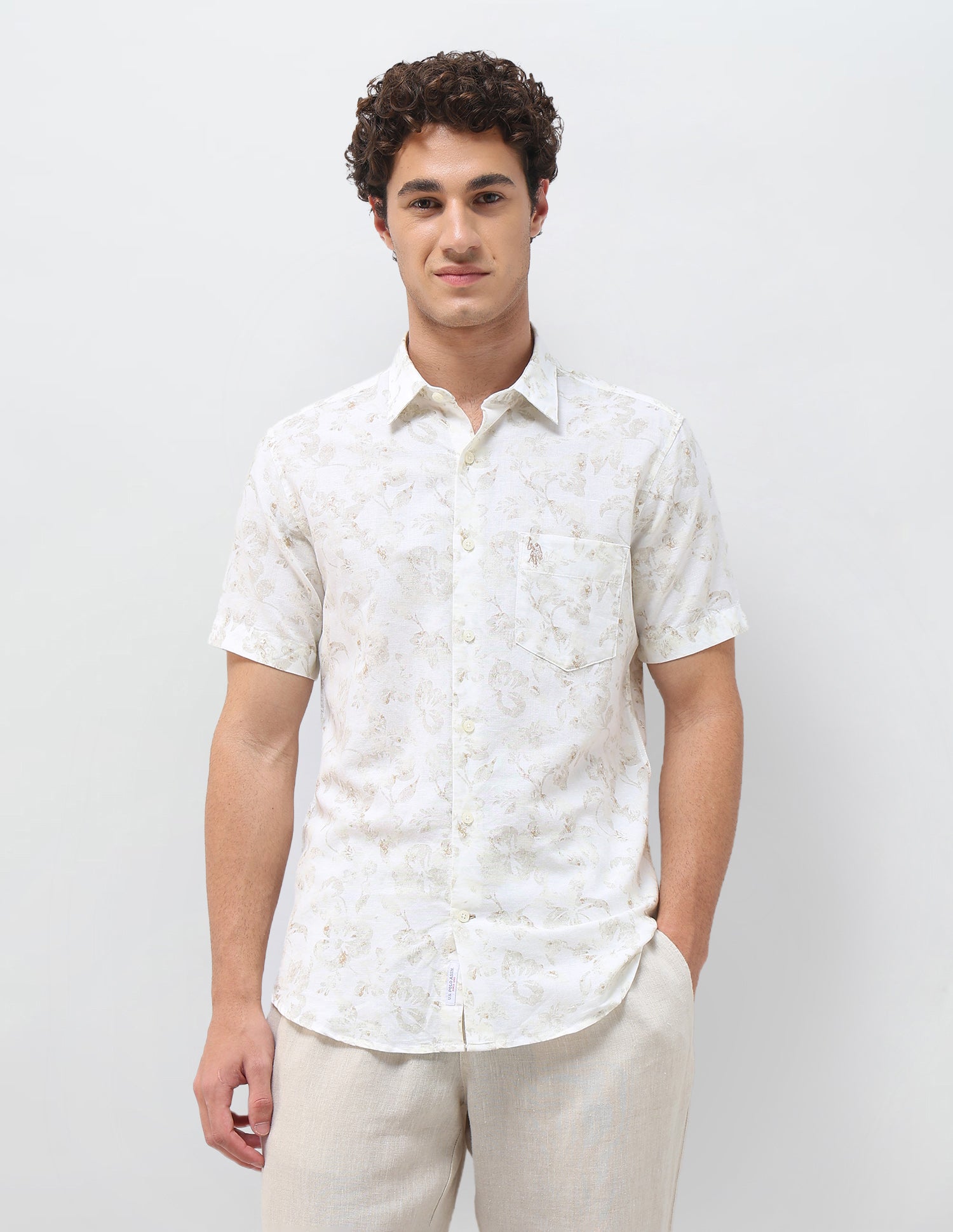 Floral Printed Regular Fit Shirt Ivory - U.S. Polo Assn. India | Large