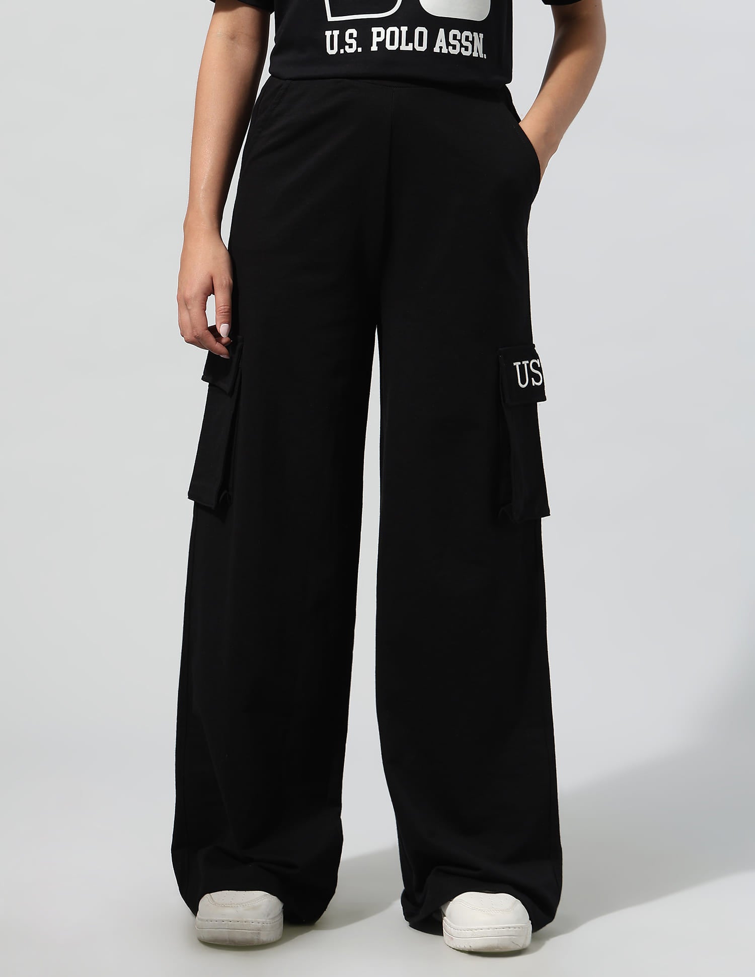 Baggy Cargo Trousers Black - U.S. Polo Assn. India | Large