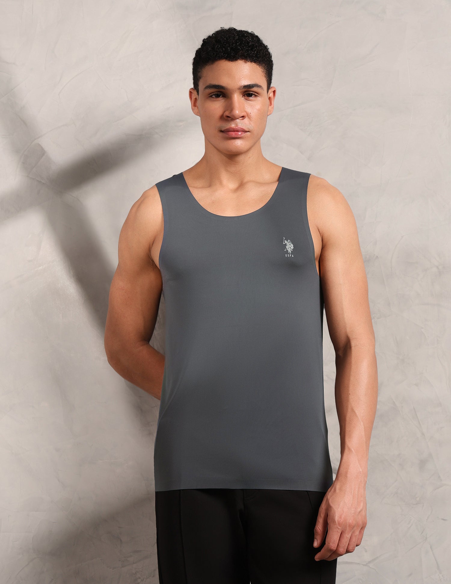 Breathe Easy Mesh Seamless RV001 Sports Vest Asphalt - U.S. Polo Assn. India | Large