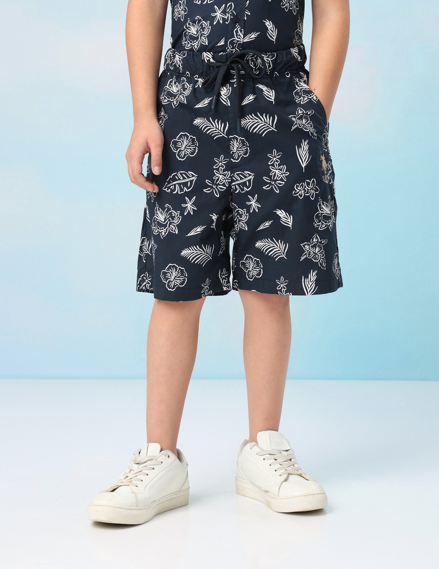 Floral Printed Slim Fit Shorts Navy - U.S. Polo Assn. India | Large
