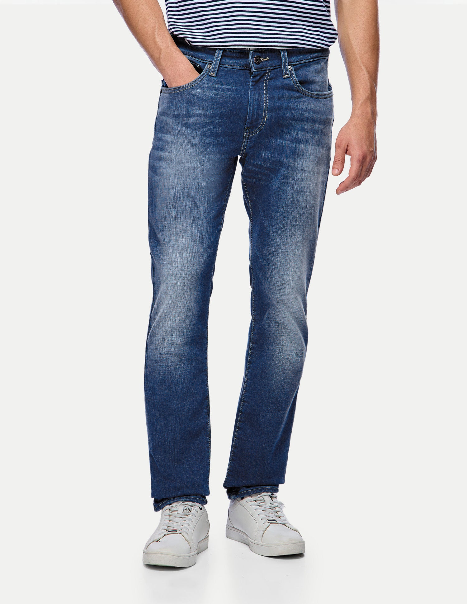 Brandon Slim-Tapered Fit Blue Jeans Mid Blue - U.S. Polo Assn. India | Large