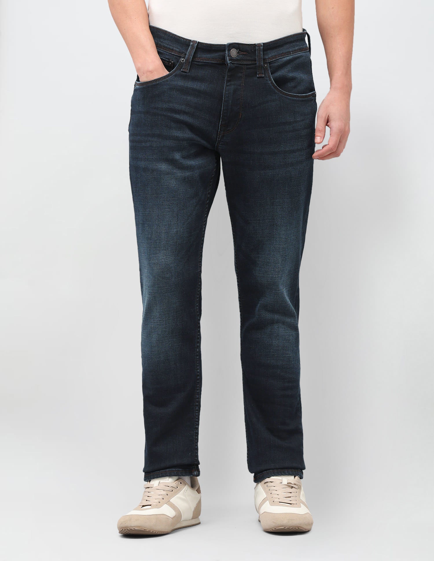 Solid Slim Tapered Jeans Blue - U.S. Polo Assn. India | Large