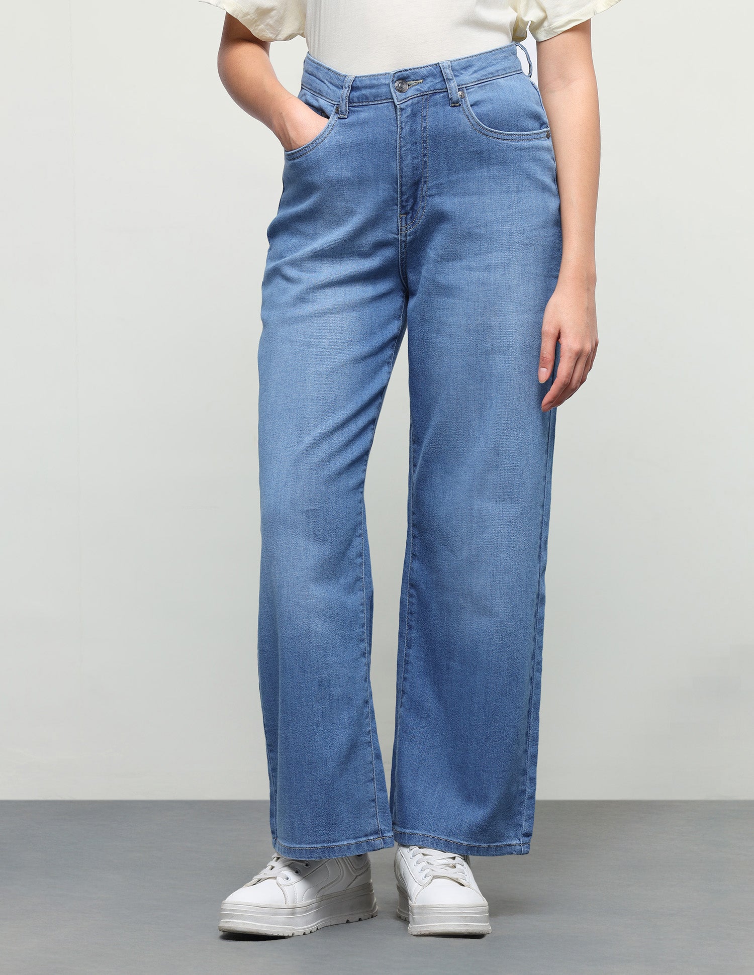 Wide Leg Fit Blue Jeans Light Blue - U.S. Polo Assn. India | Large