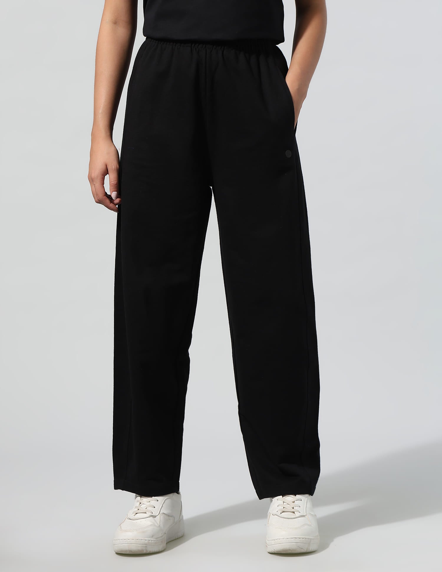 Shifted Seam Barrel Fit Trousers Black - U.S. Polo Assn. India | Large