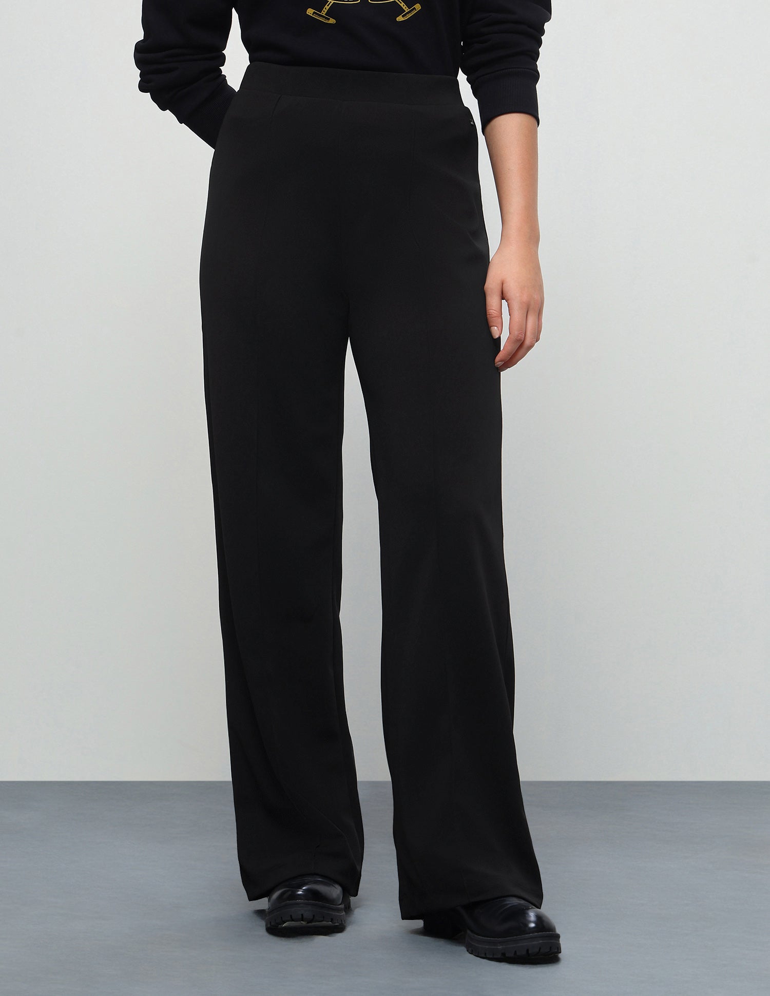 High Rise Wide Leg Fit Sweatpants Black - U.S. Polo Assn. India | Large