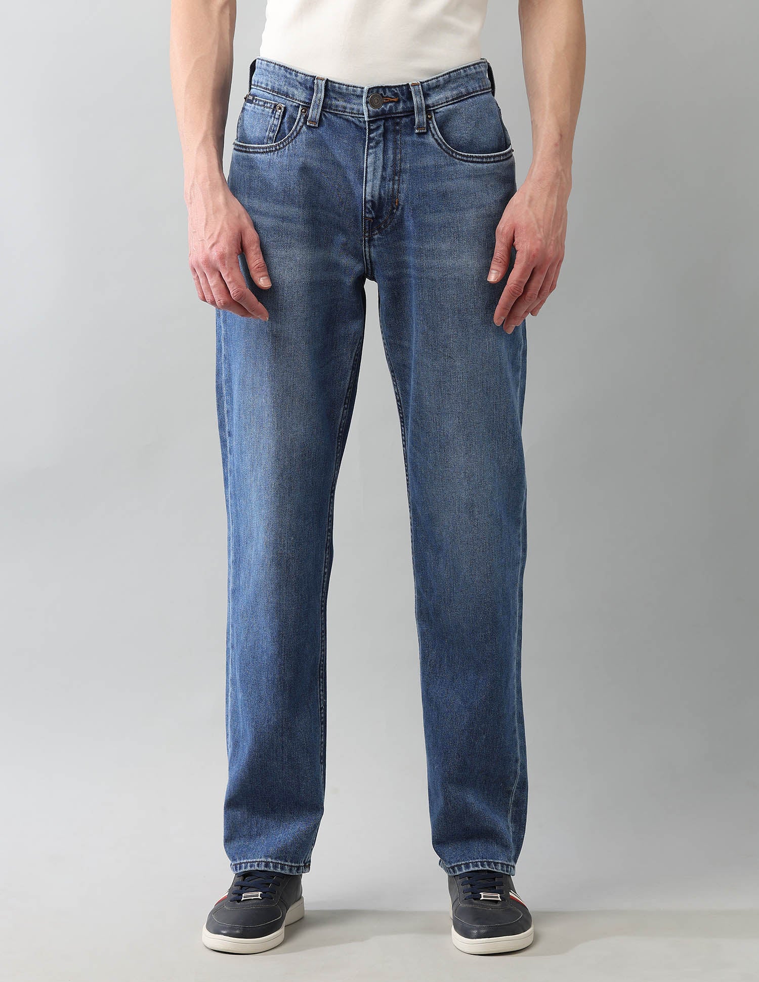 Vintage Shawn Relaxed Fit Blue Jeans Blue - U.S. Polo Assn. India | Large