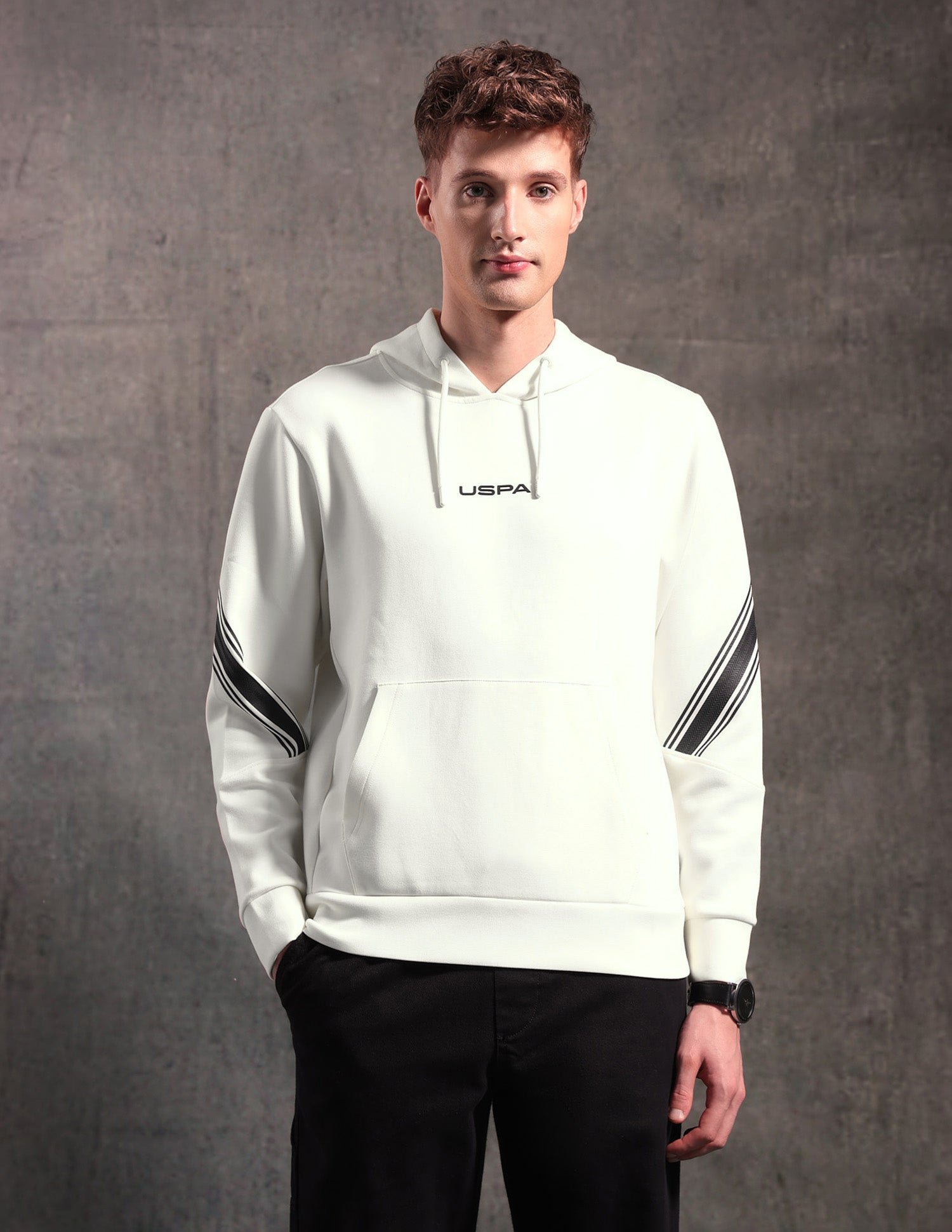 Black & Gold Regular Fit Sweatshirt Ivory - U.S. POLO ASSN. | Large