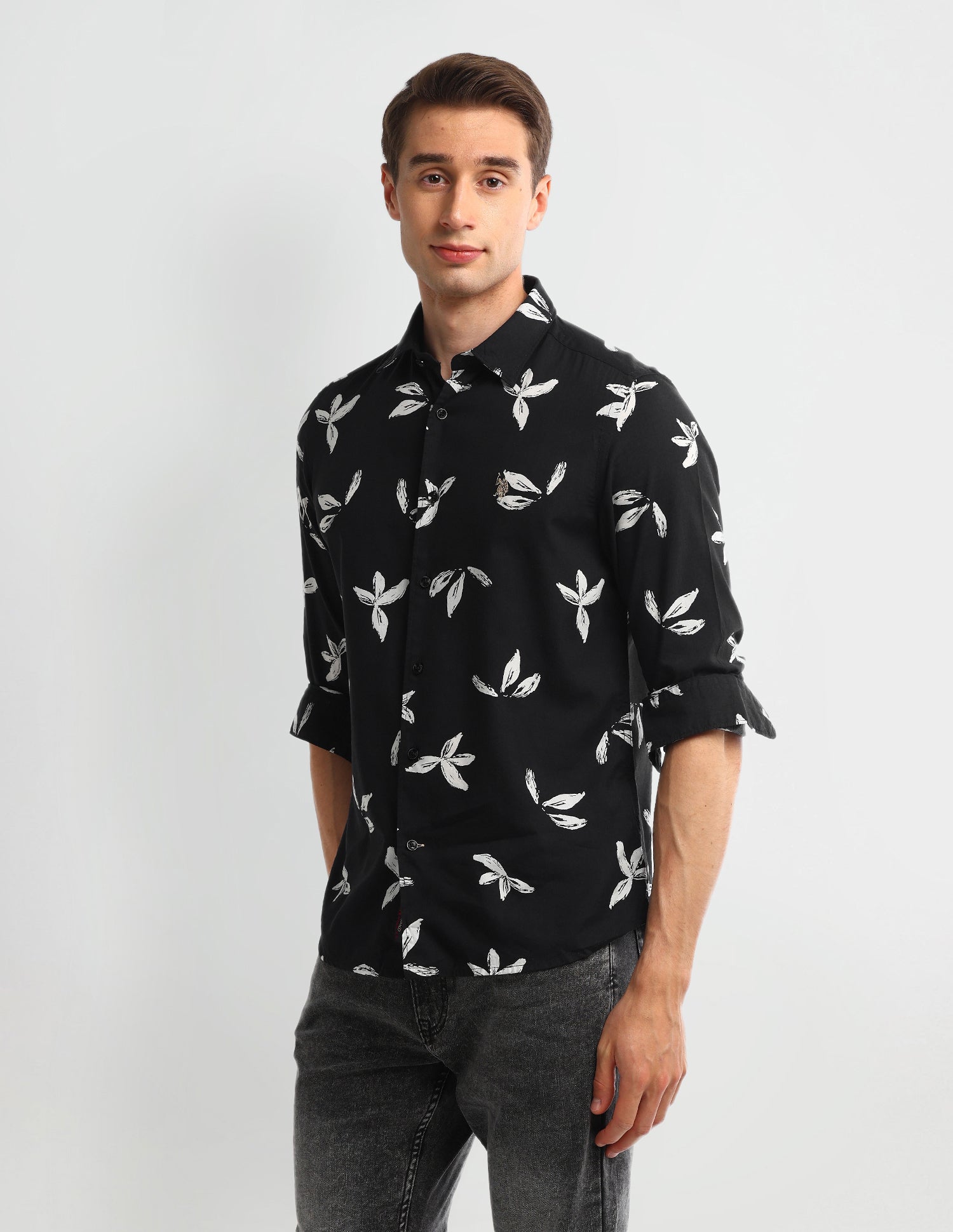 Floral Slim Fit Shirt Black - U.S. Polo Assn. India | Large