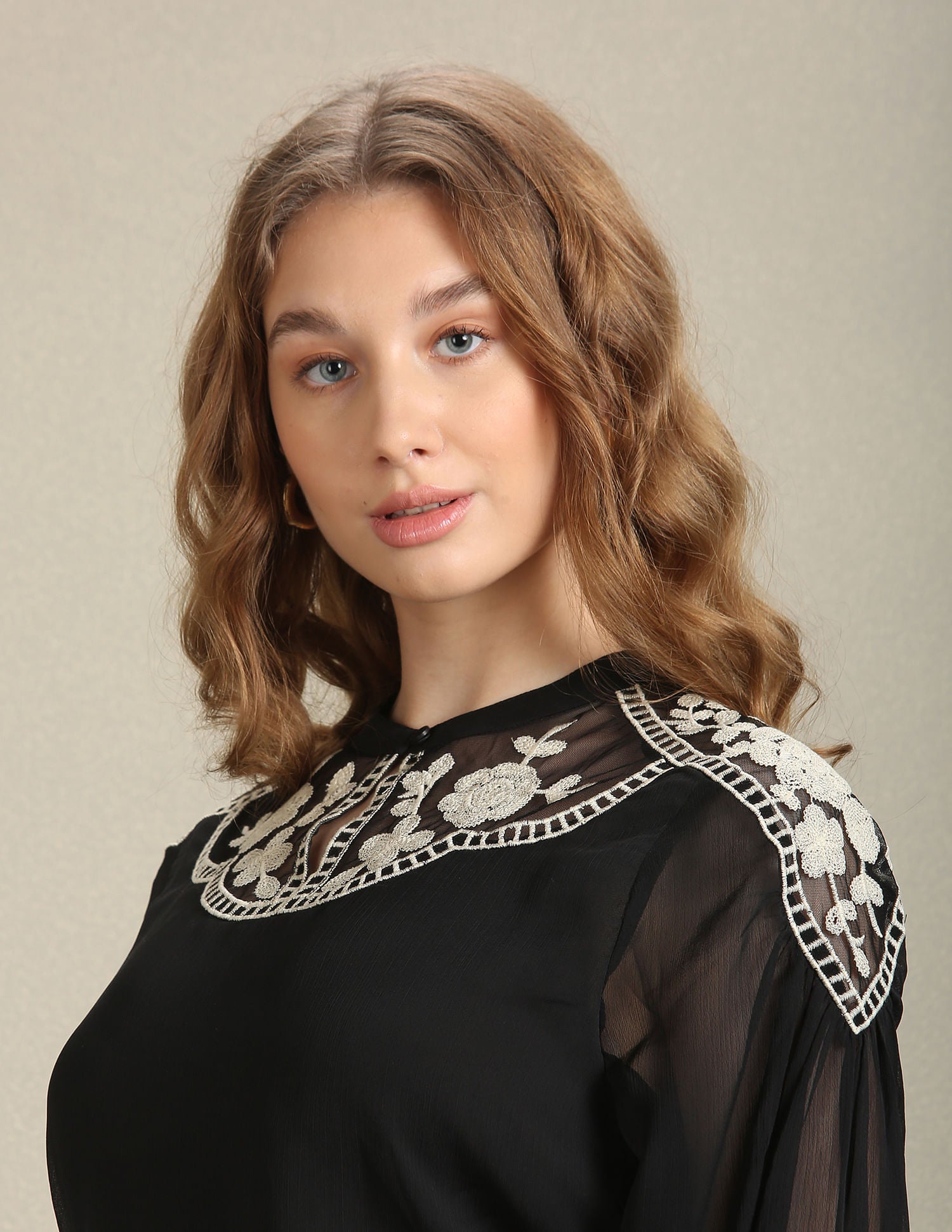 Placement Lace Embroidery Top Black - U.S. POLO ASSN. | Large