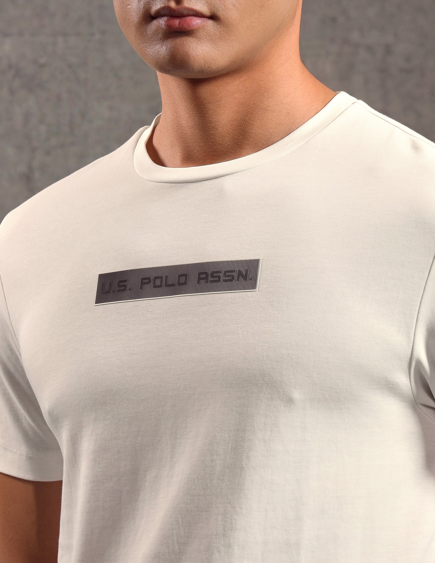 Solid Regular Fit T-shirt Ivory - U.S. POLO ASSN. | Large