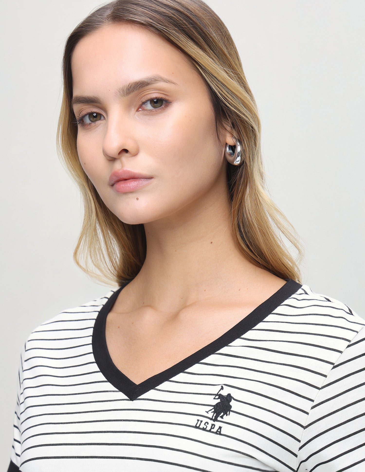 Horizontal Striped Regular Fit T-Shirt Black - U.S. Polo Assn. India | Large