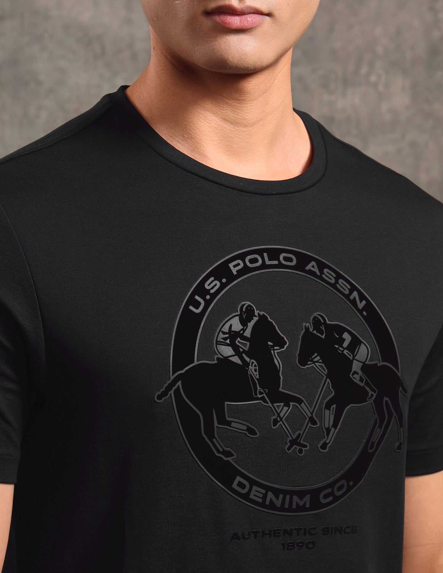 Brand Embossed Regular Fit T-shirt Black - U.S. Polo Assn. India | Large