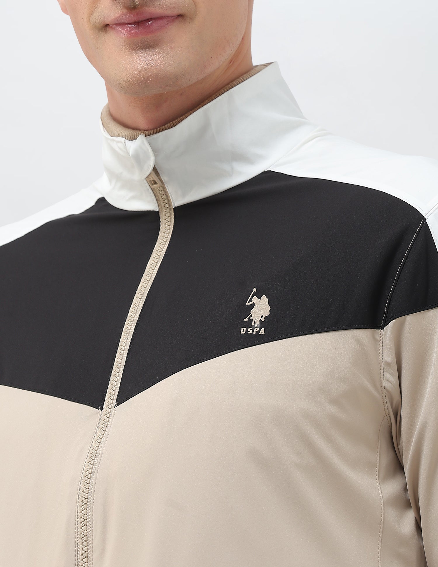 Colour Blocked Windcheater Jacket Beige - U.S. POLO ASSN. | Large