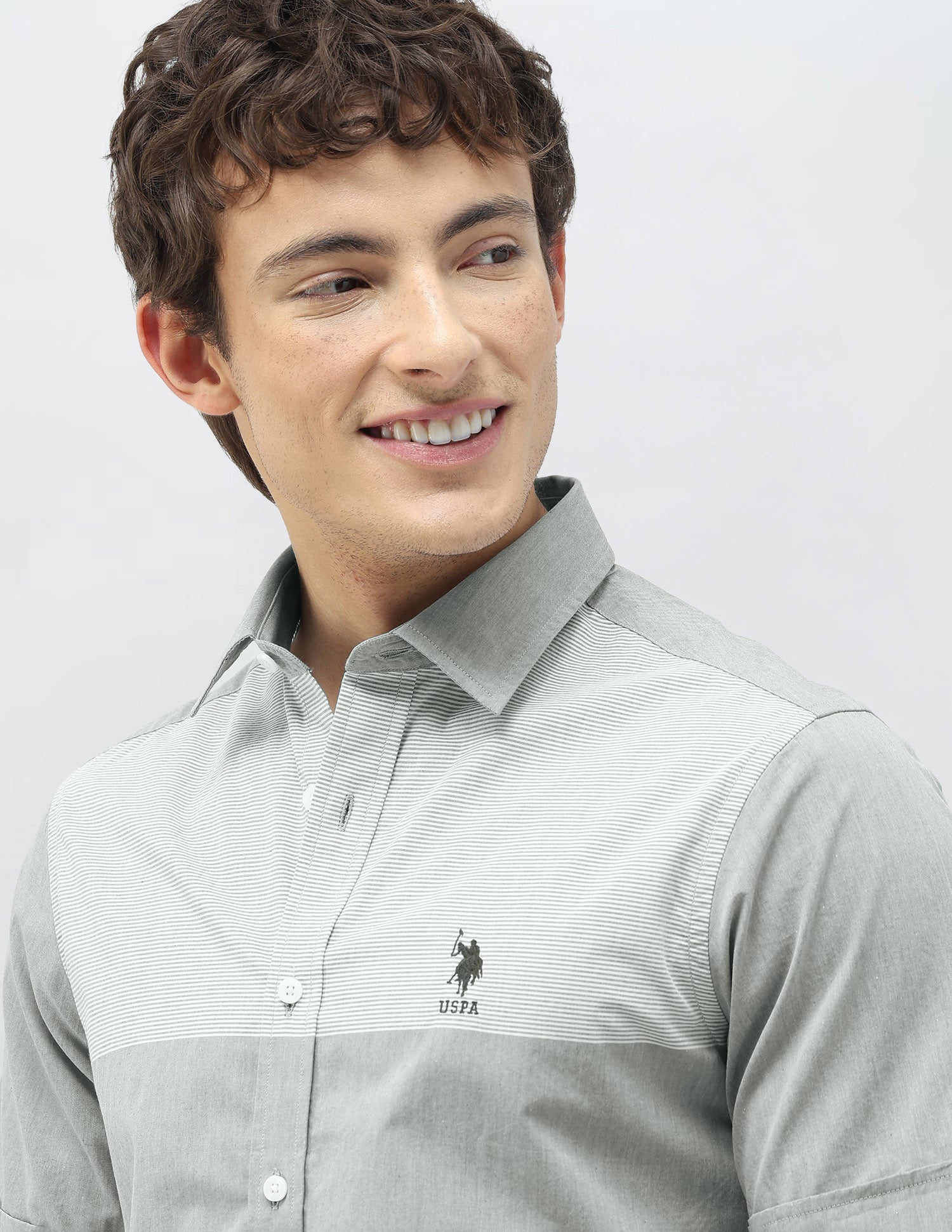 Casa De Campo Regular Fit Shirt Light Olive - U.S. Polo Assn. India | Large