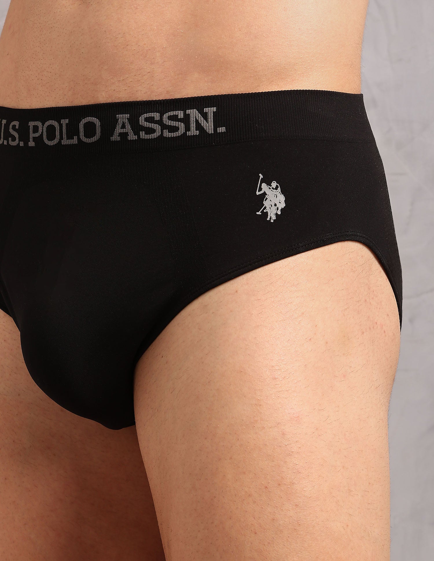 Ultra Stretch Breathable AB003 Briefs - Pack of 1 Black - U.S. Polo Assn. India | Large