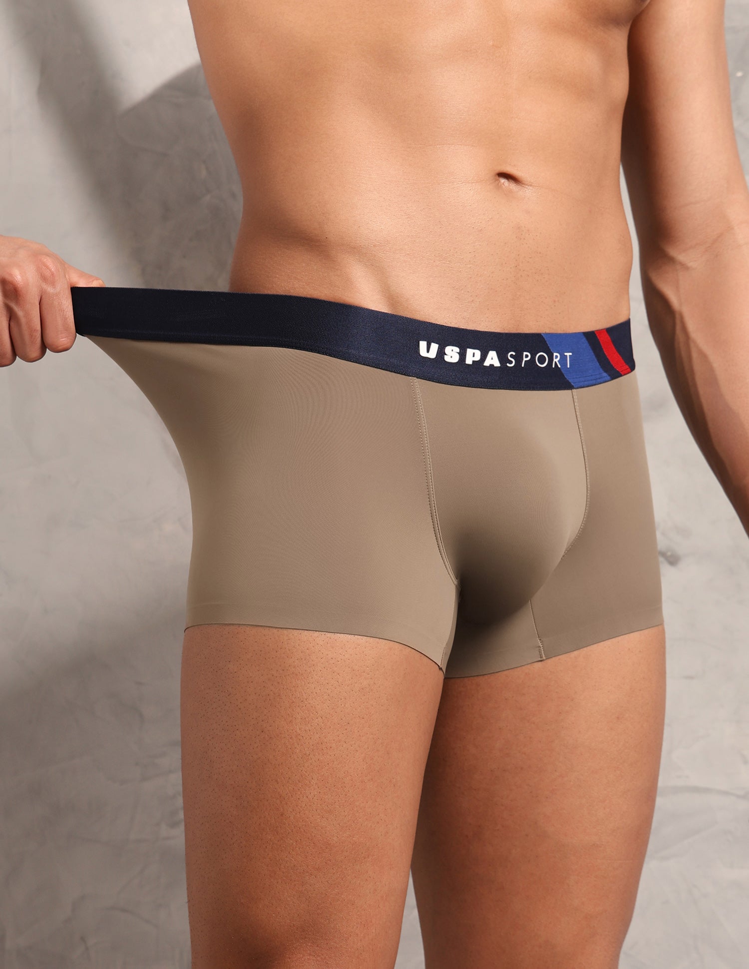 High Stretch Seamless RT001 Trunk Light Brown - U.S. Polo Assn. India | Large