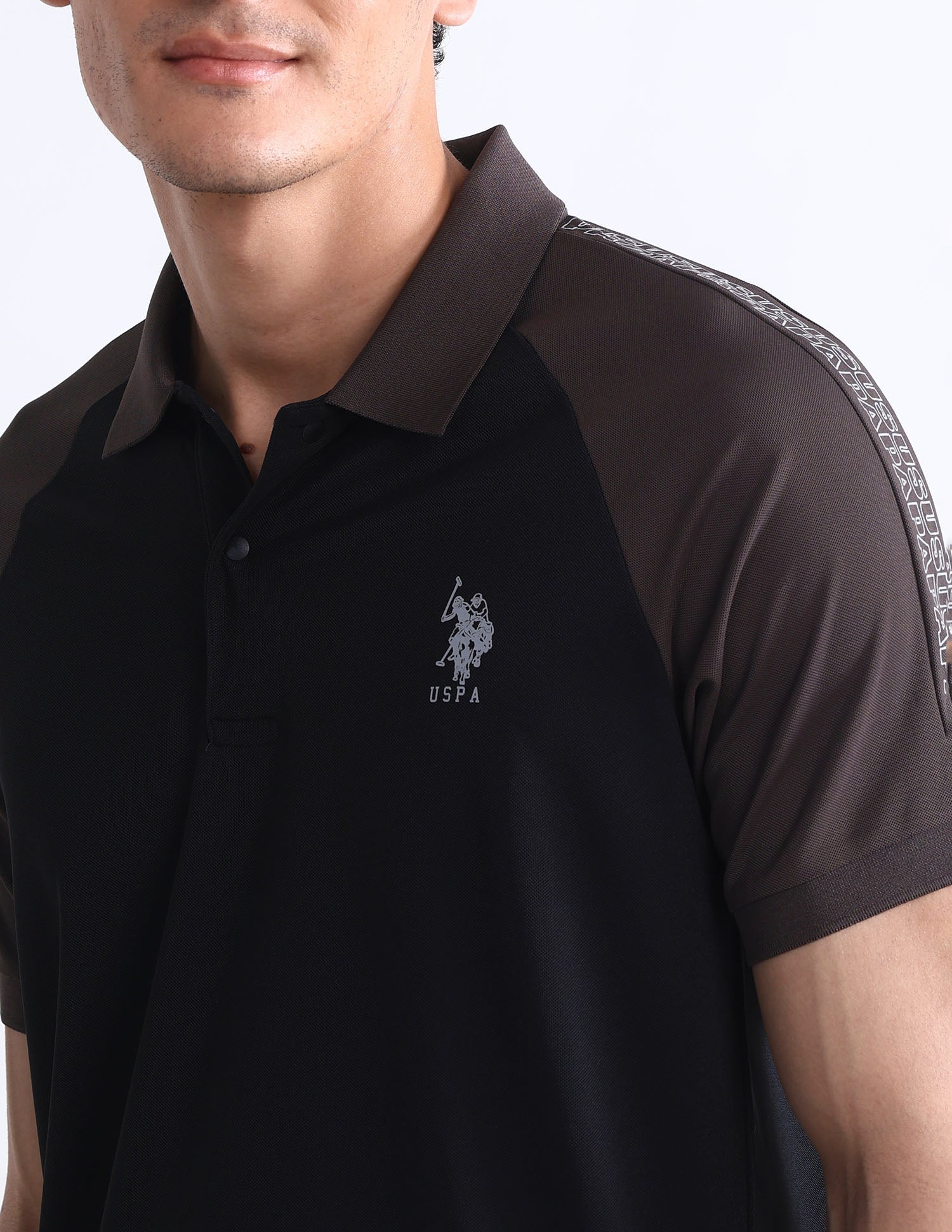 Colourblocked Slim Fit Polo Shirt Black - U.S. Polo Assn. India | Large