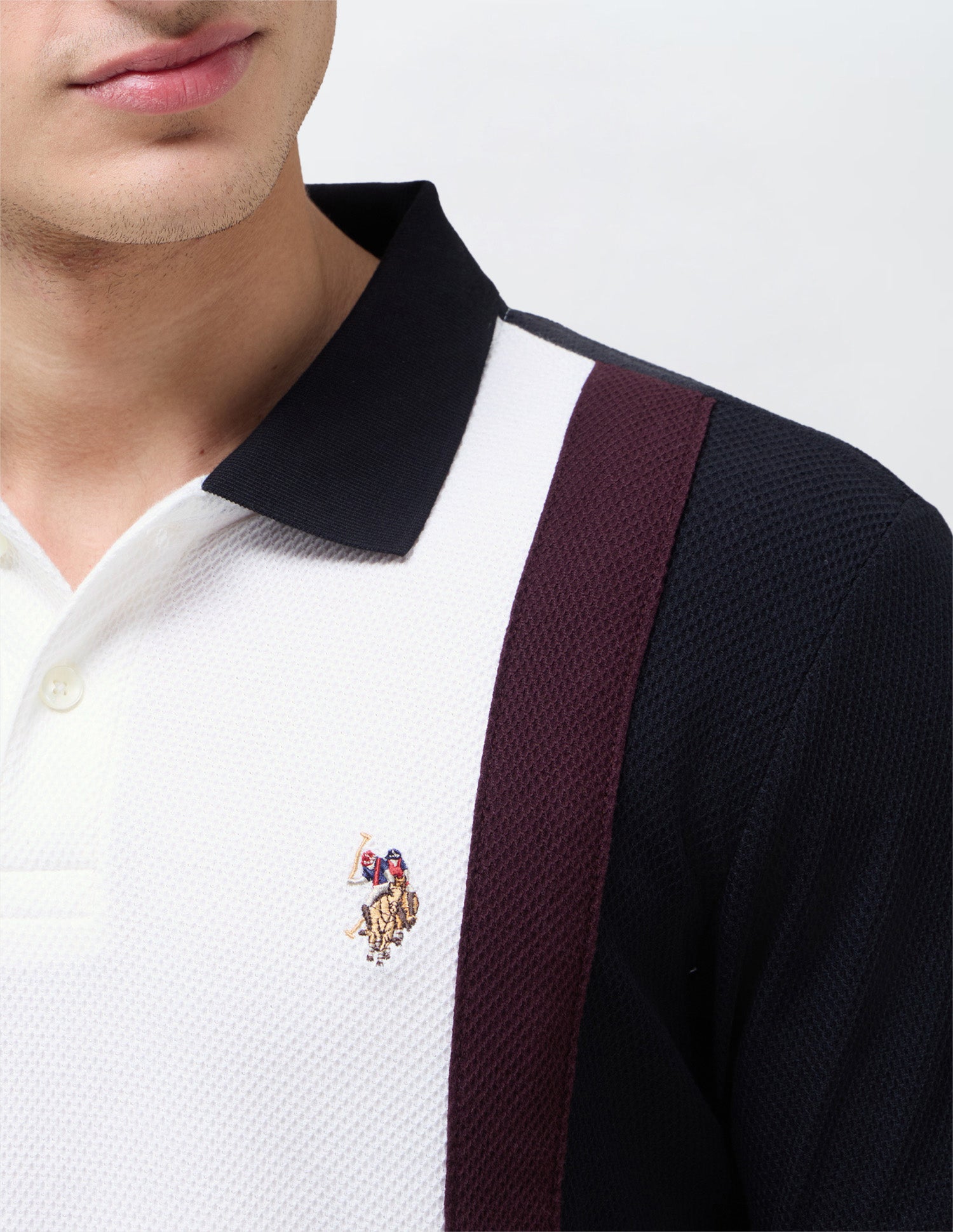 Colourblocked Muscle Fit Polo Shirt Black - U.S. Polo Assn. India | Large