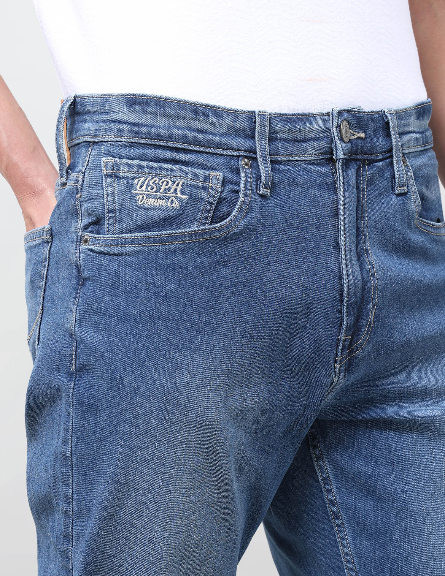 Connor Bootcut Fit Blue Jeans Light Indigo - U.S. Polo Assn. India | Large