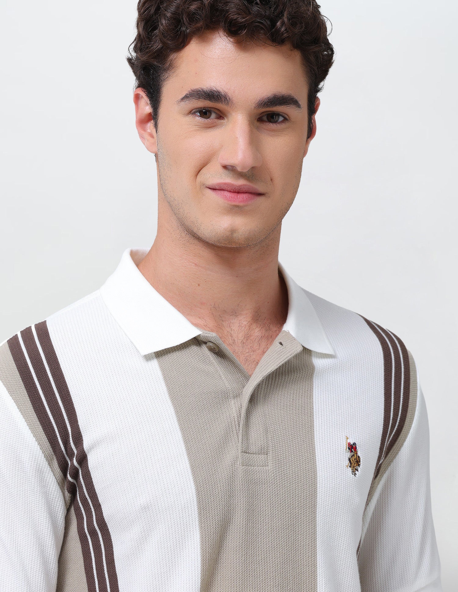 Colourblocked Slim Fit Polo Shirt Ivory - U.S. Polo Assn. India | Large