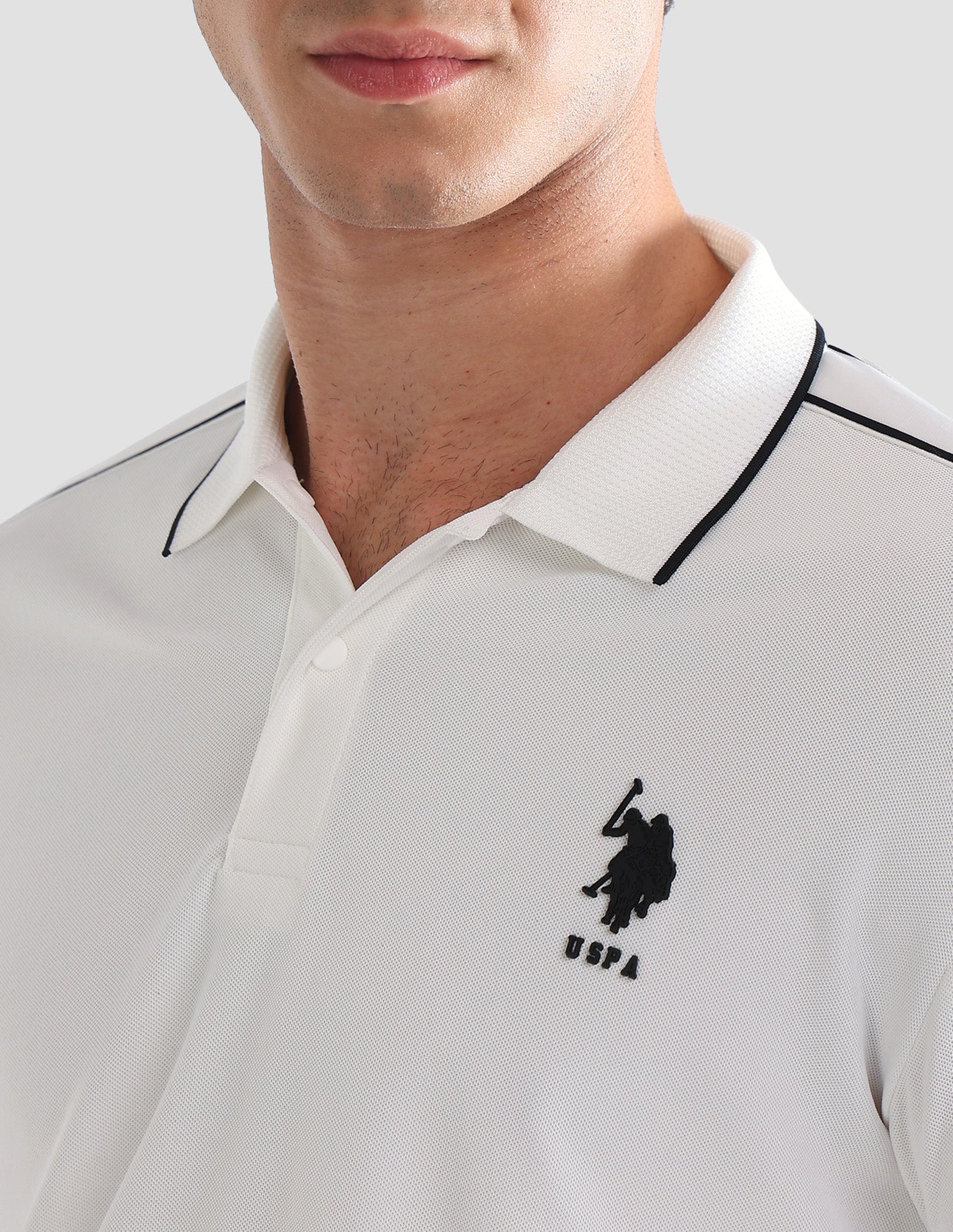 Solid Slim Fit Active Polo Shirt Off White - U.S. Polo Assn. India | Large