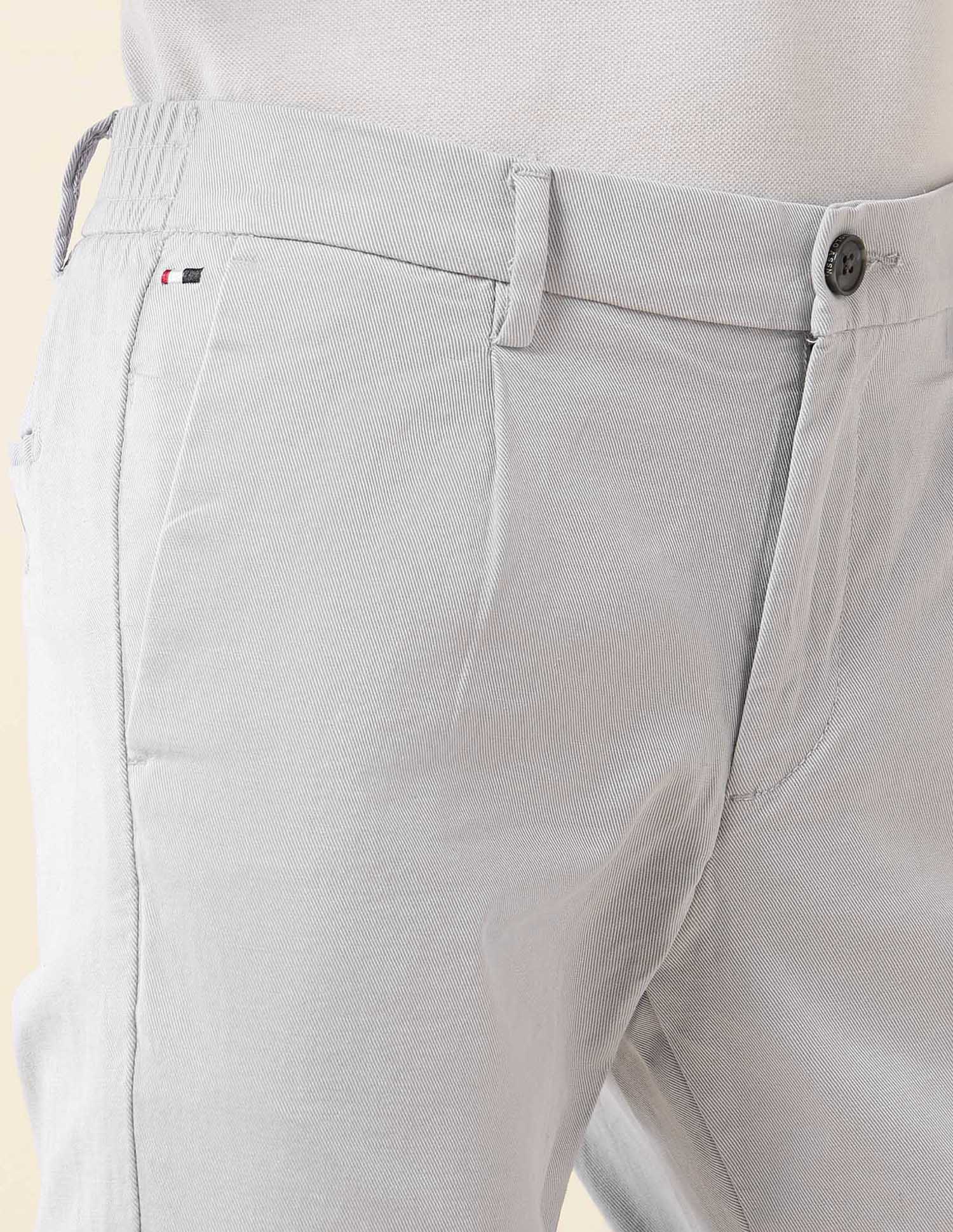 Solid Denver Slim Fit Twill Trousers Light Grey - U.S. Polo Assn. India | Large