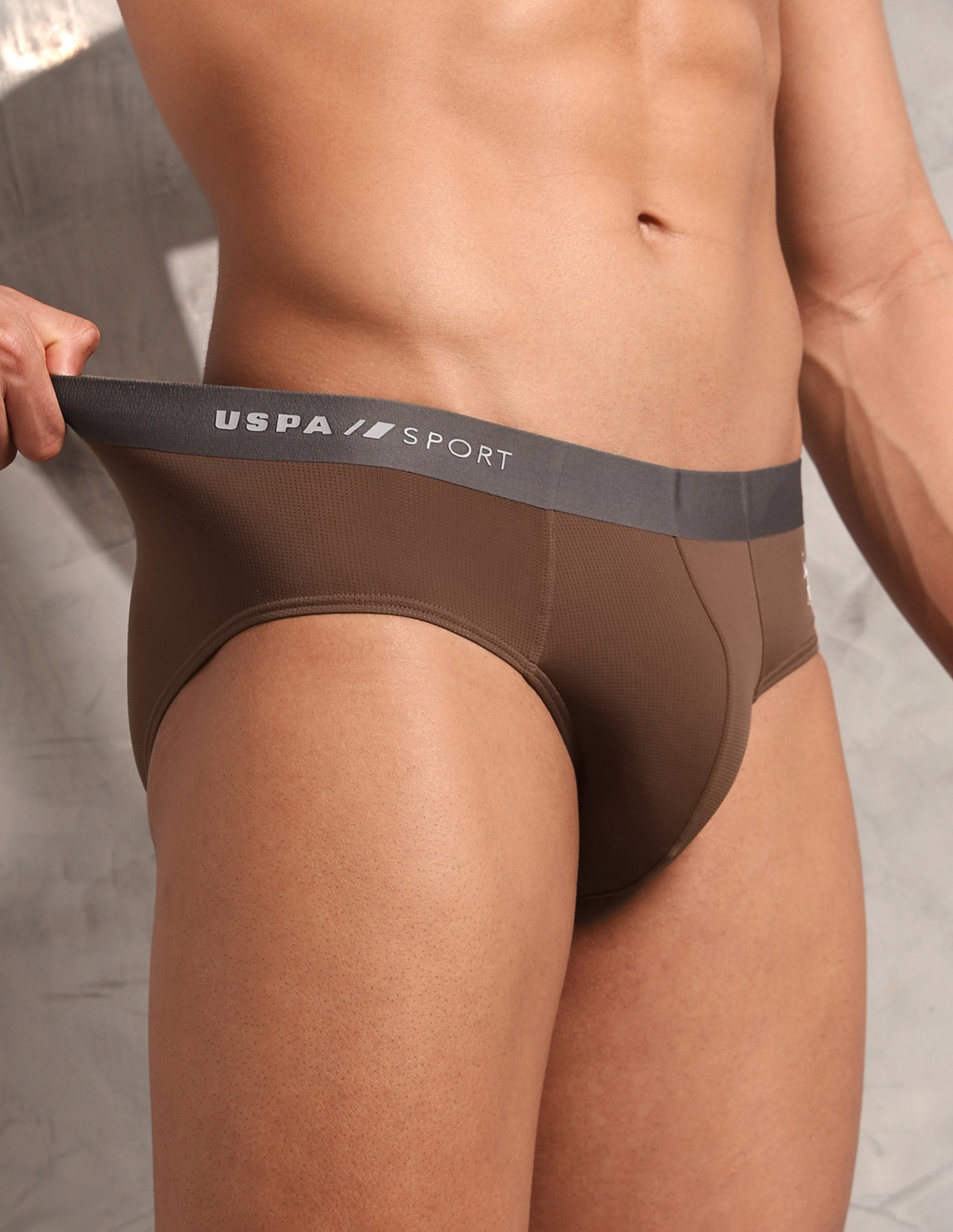 Seamless Sports RB003 Mesh Brief Partridge - U.S. Polo Assn. India | Large