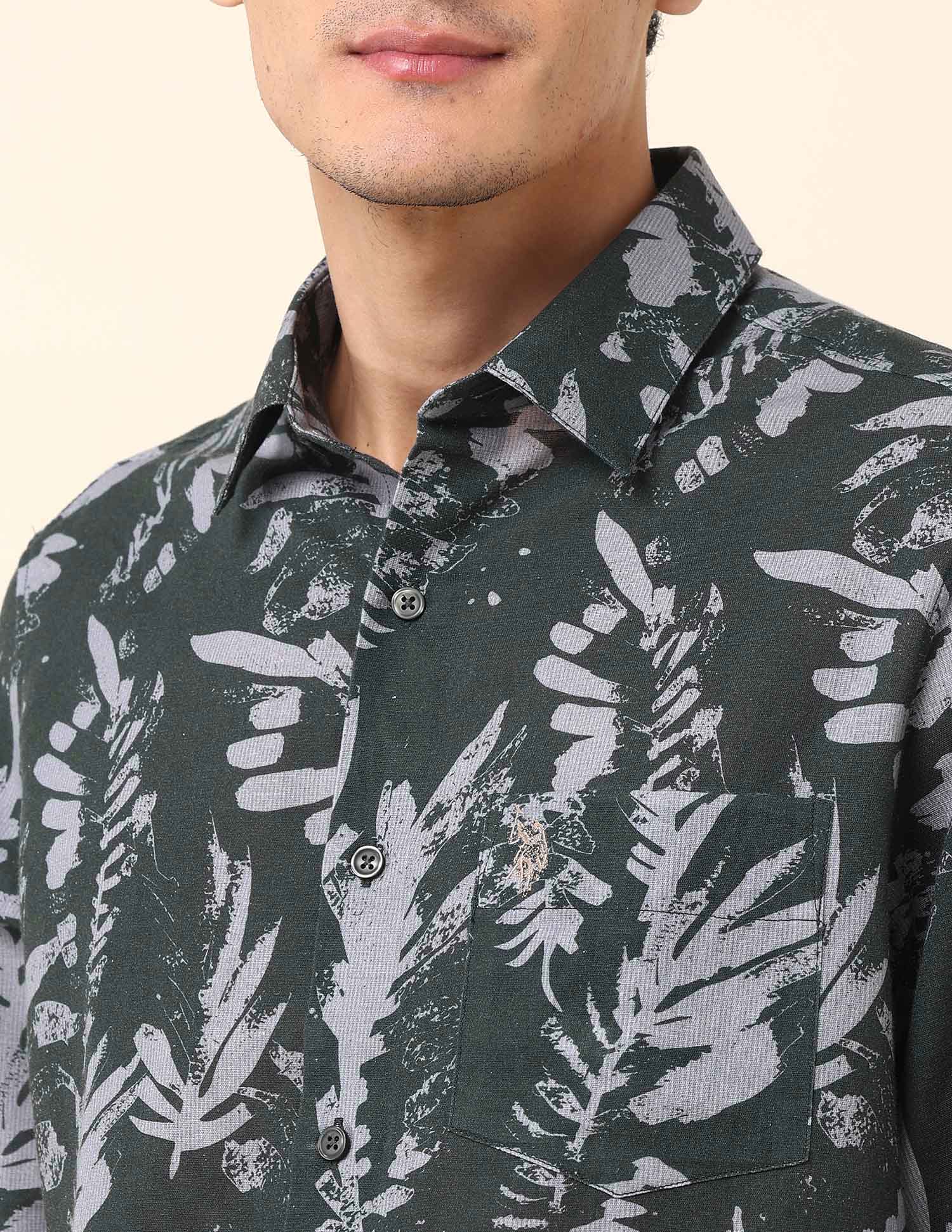 Tailored Fit Tropical Printed Shirt Dark Green - U.S. Polo Assn. India | Large