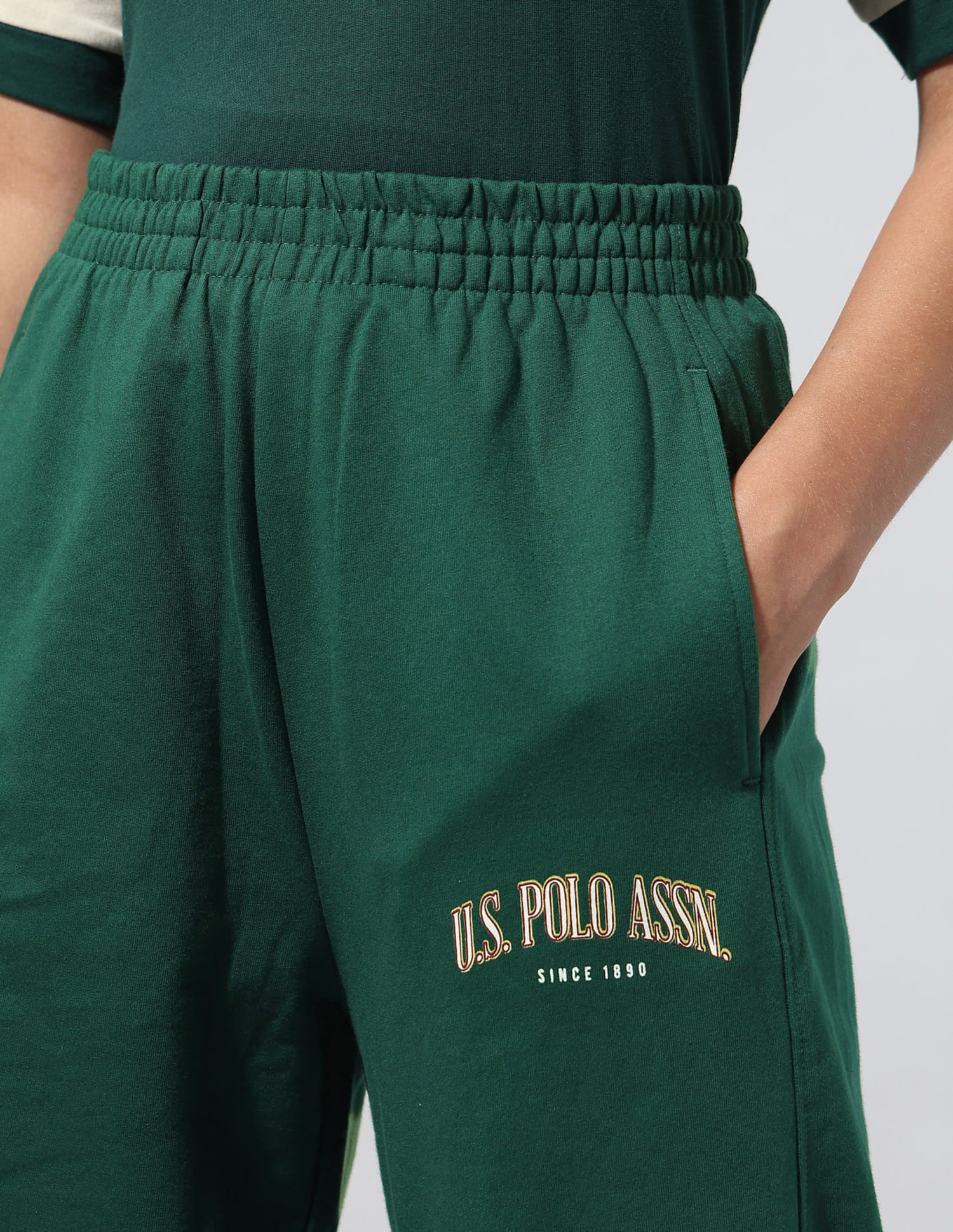 Darted Barrel Fit Trousers Green - U.S. Polo Assn. India | Large