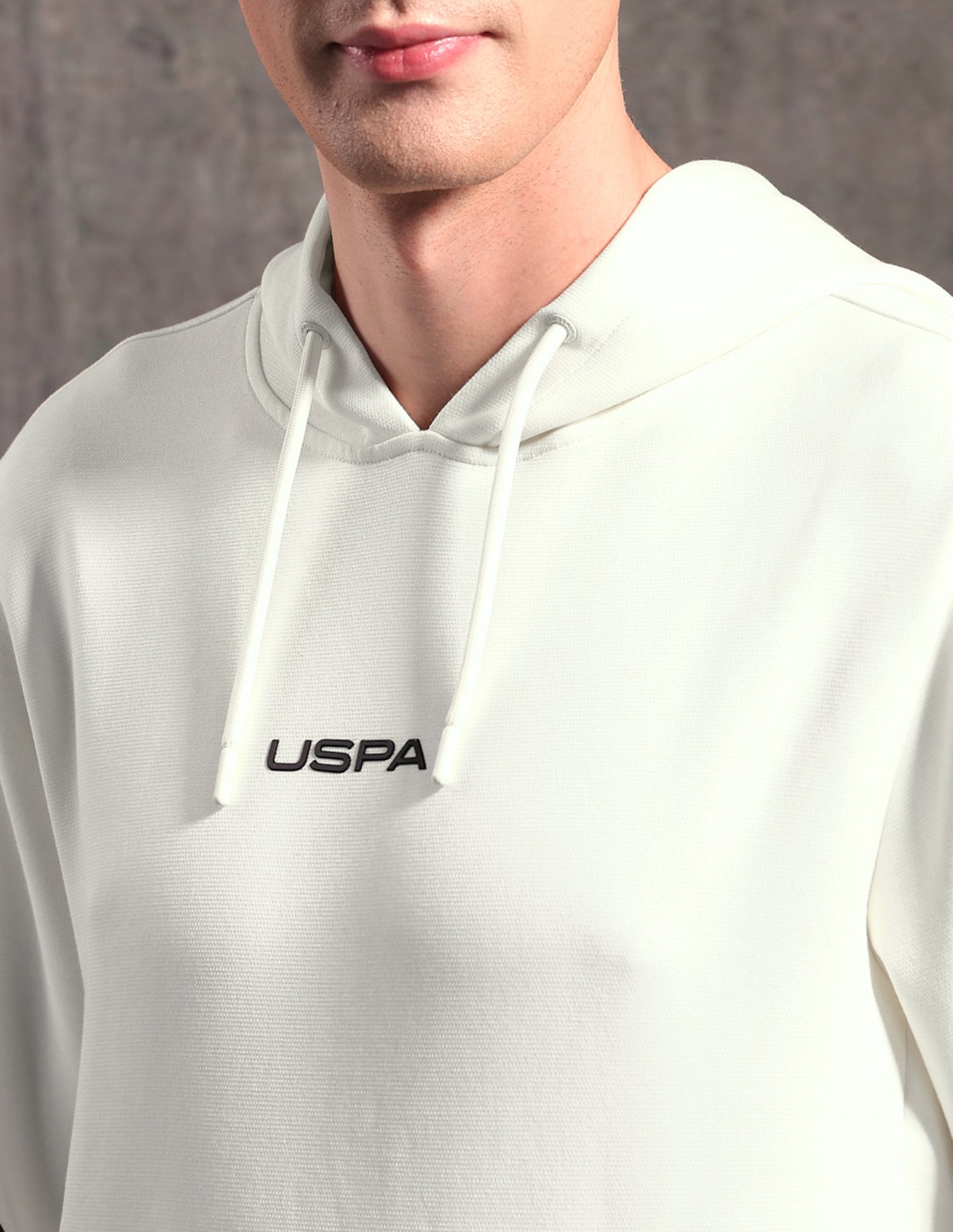 Black & Gold Regular Fit Sweatshirt Ivory - U.S. POLO ASSN. | Large