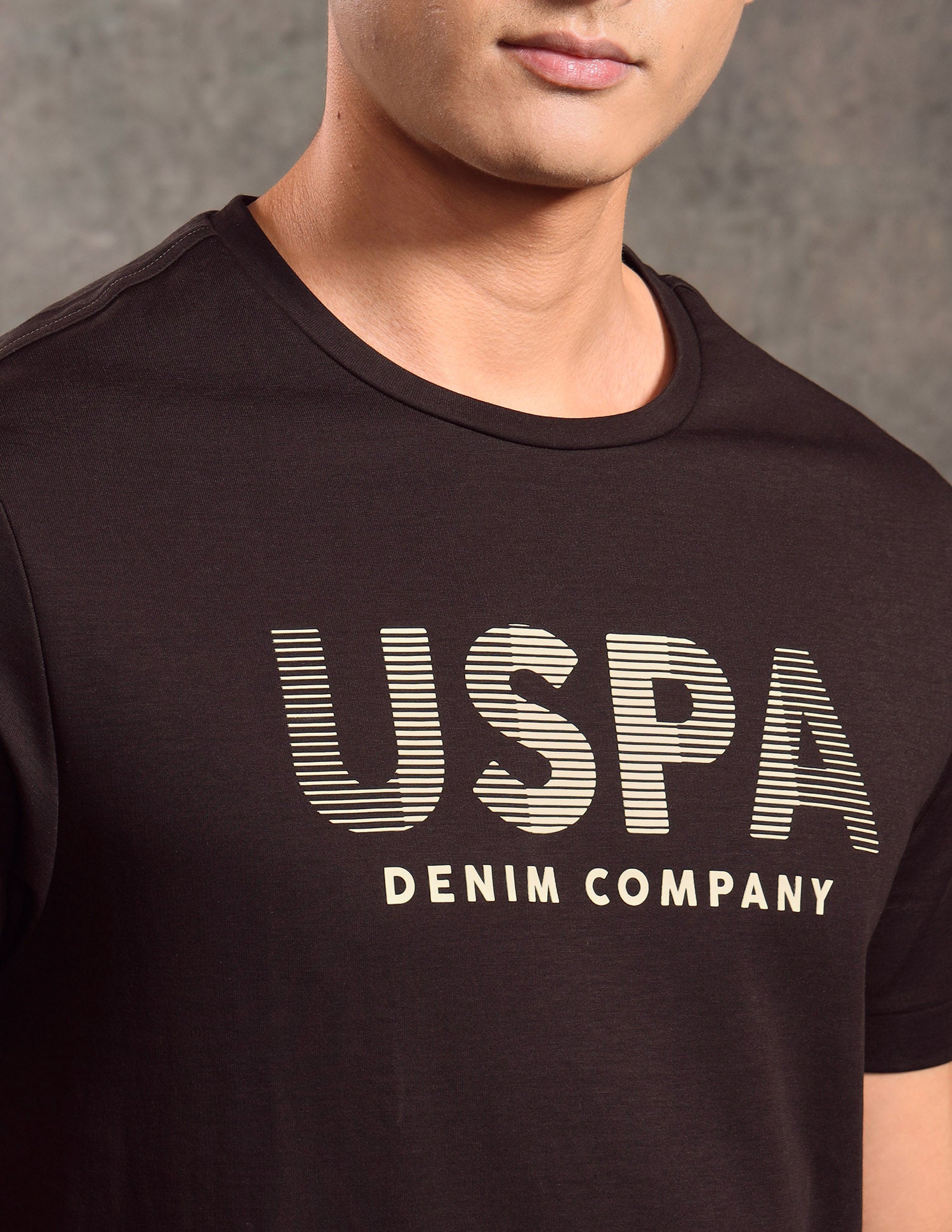 Brand Embossed Regular Fit T-shirt Dark Brown - U.S. POLO ASSN. | Large