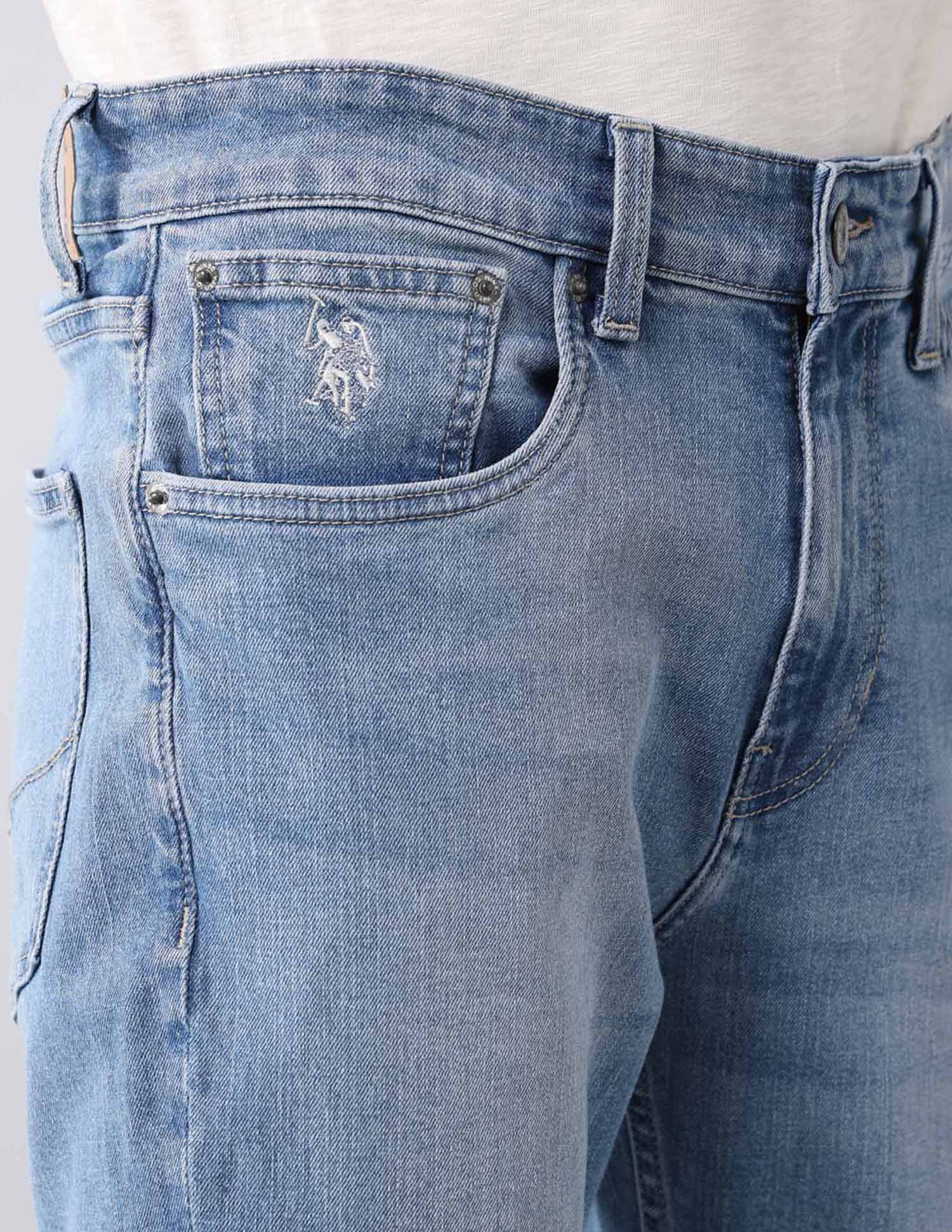 Cole Comfort Cropped Fit Blue Vintage Jeans Light Wash - U.S. Polo Assn. India | Large