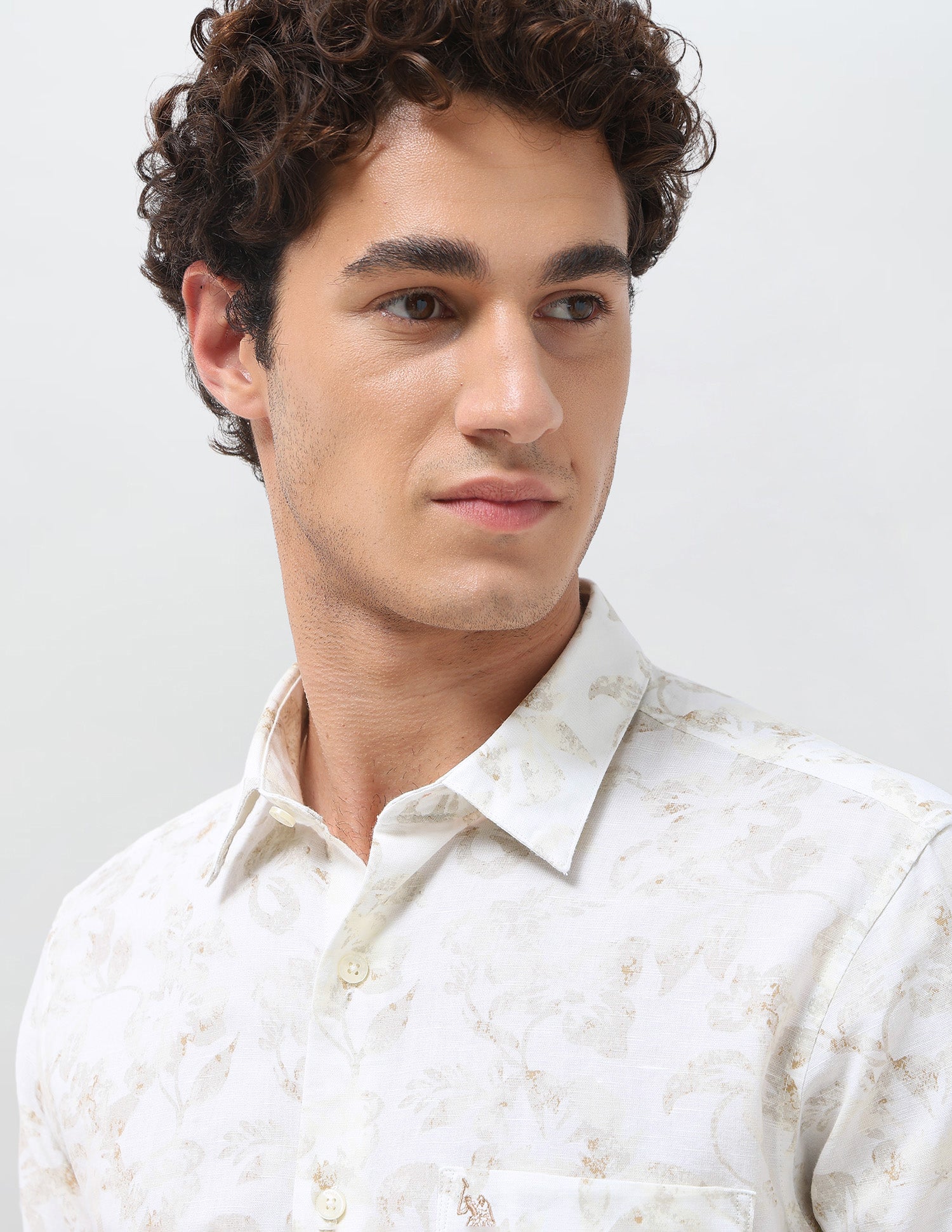 Floral Printed Regular Fit Shirt Ivory - U.S. Polo Assn. India | Large