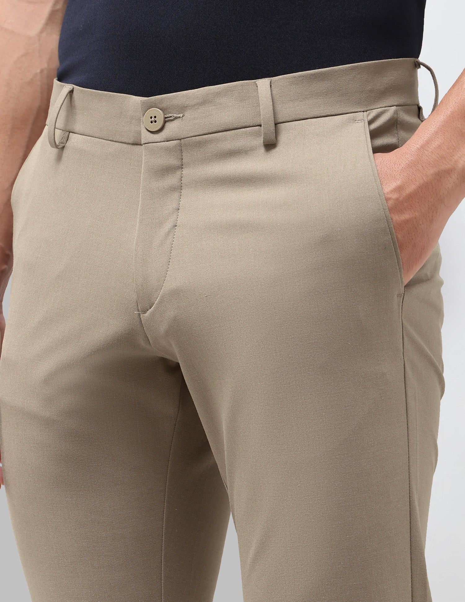 Solid Austin Slim Fit Trousers Light Khaki - U.S. Polo Assn. India | Large