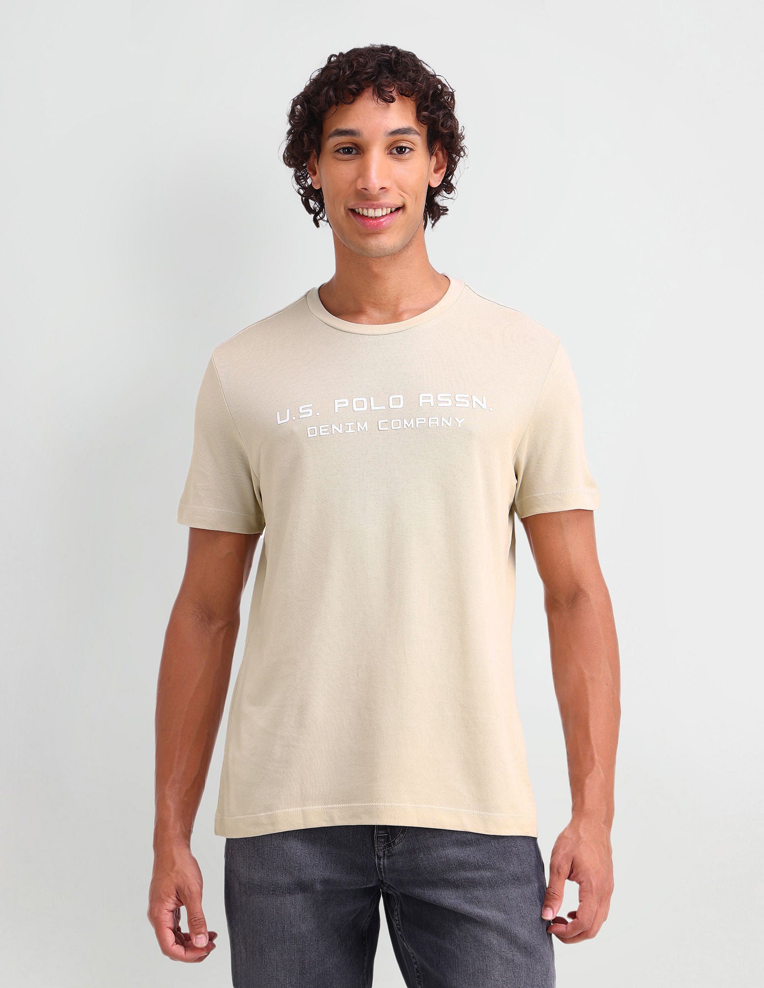 Muscle Fit Brand Printed T-Shirt Off White - U.S. Polo Assn. India | Large