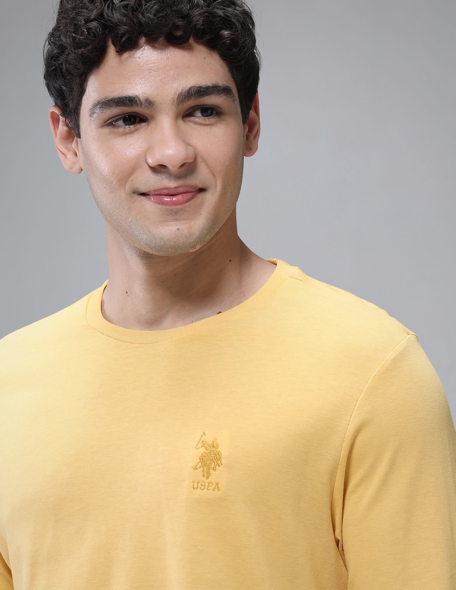 Henley Neck Solid I693 Lounge T-Shirt - Pack Of 1 Yellow - U.S. Polo Assn. India | Large