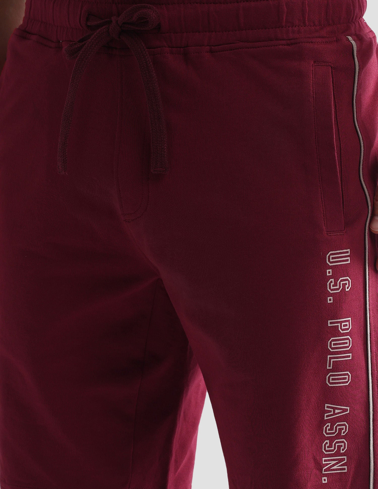 Mid Rise Contrast Piping OES05 Shorts - Pack Of 1 Maroon - U.S. POLO ASSN. | Large